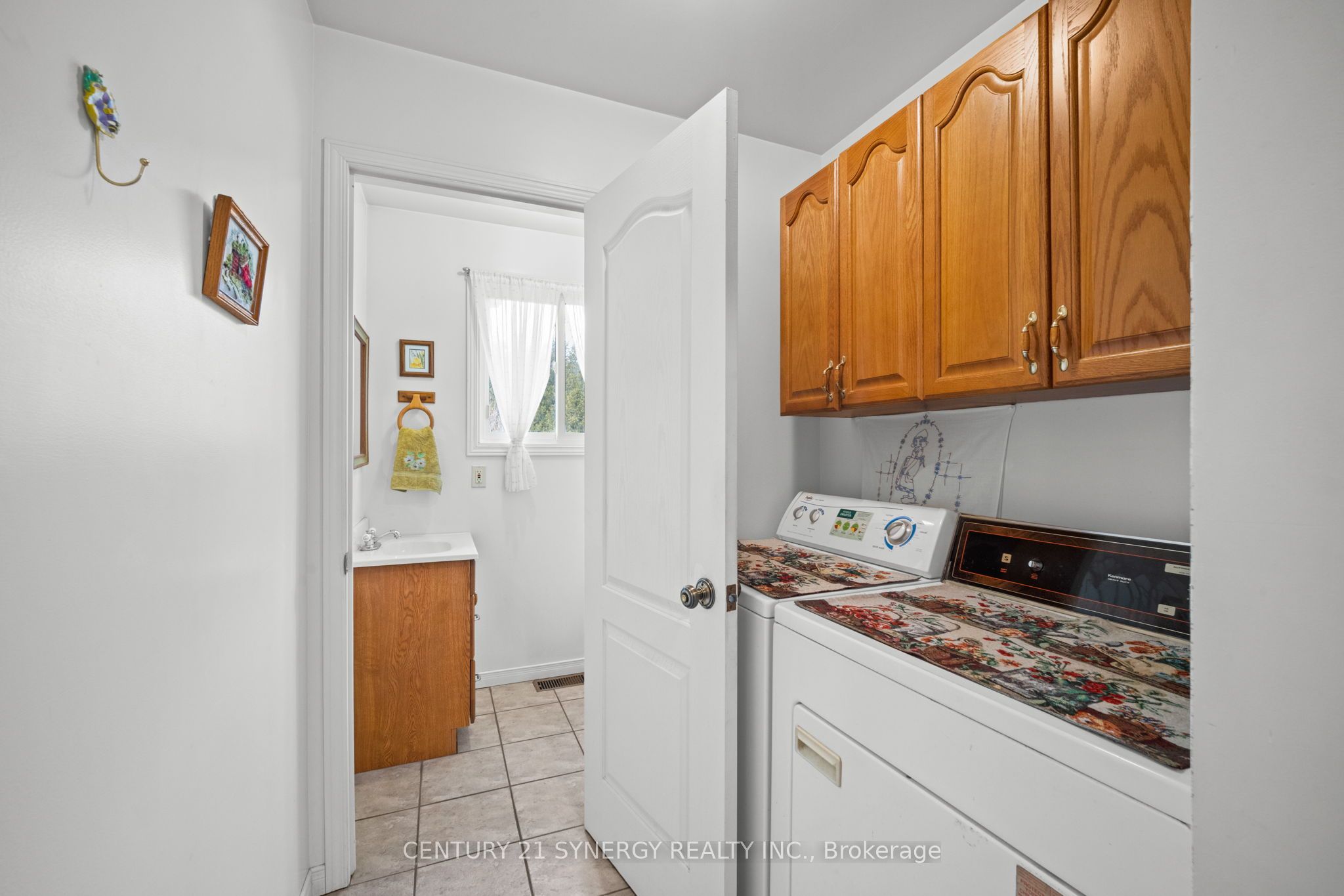 717 Townline Road Property Photo 12