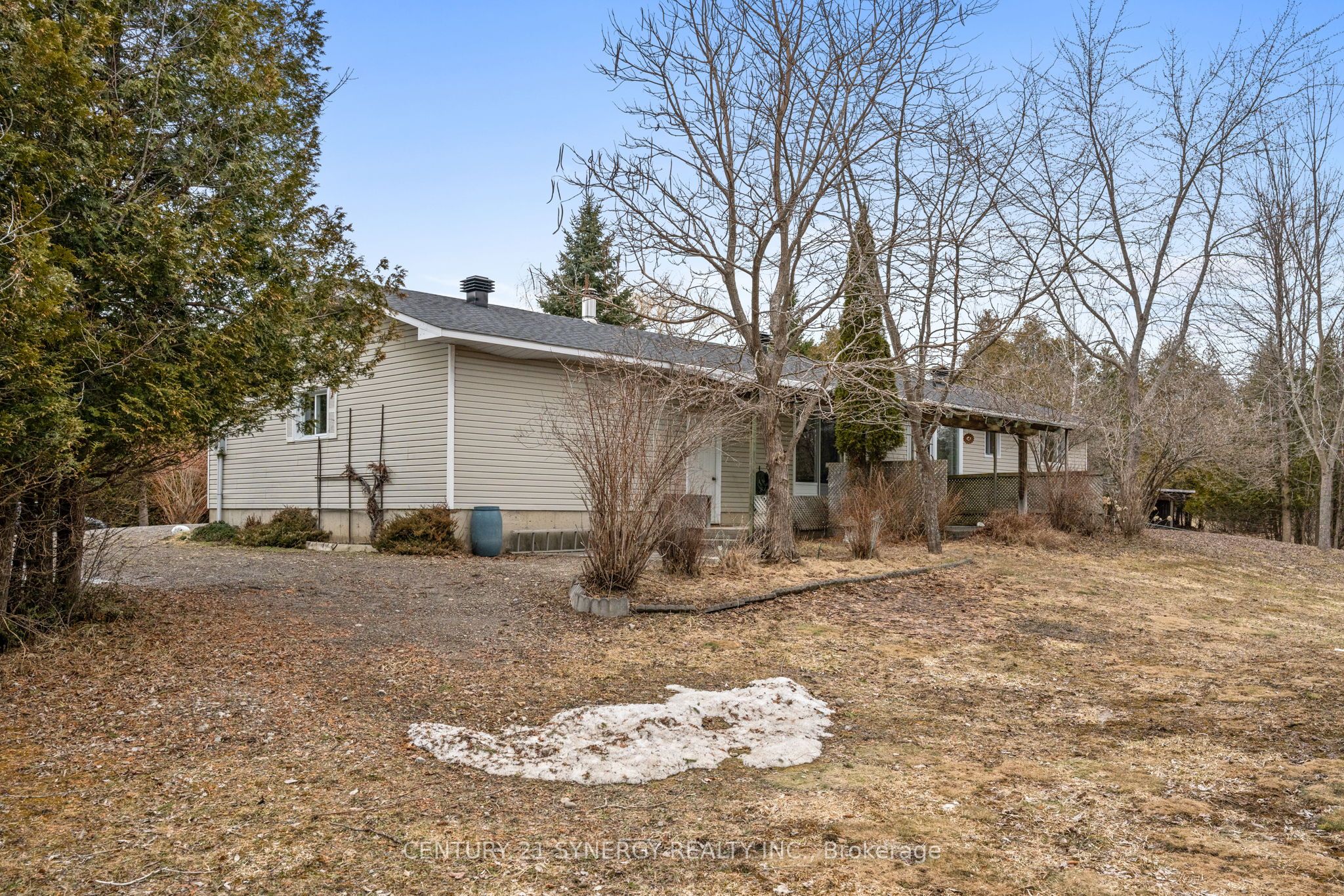 717 Townline Road Property Photo 26