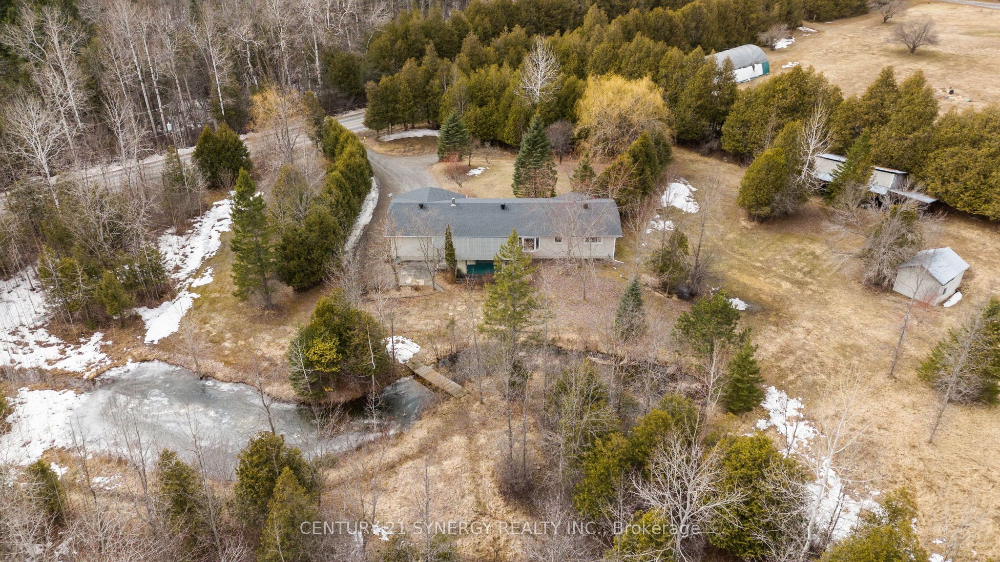 717 Townline Road Property Photo 38