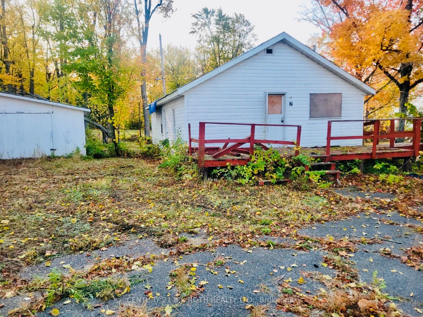 270 Pierre Road Property Photo 18