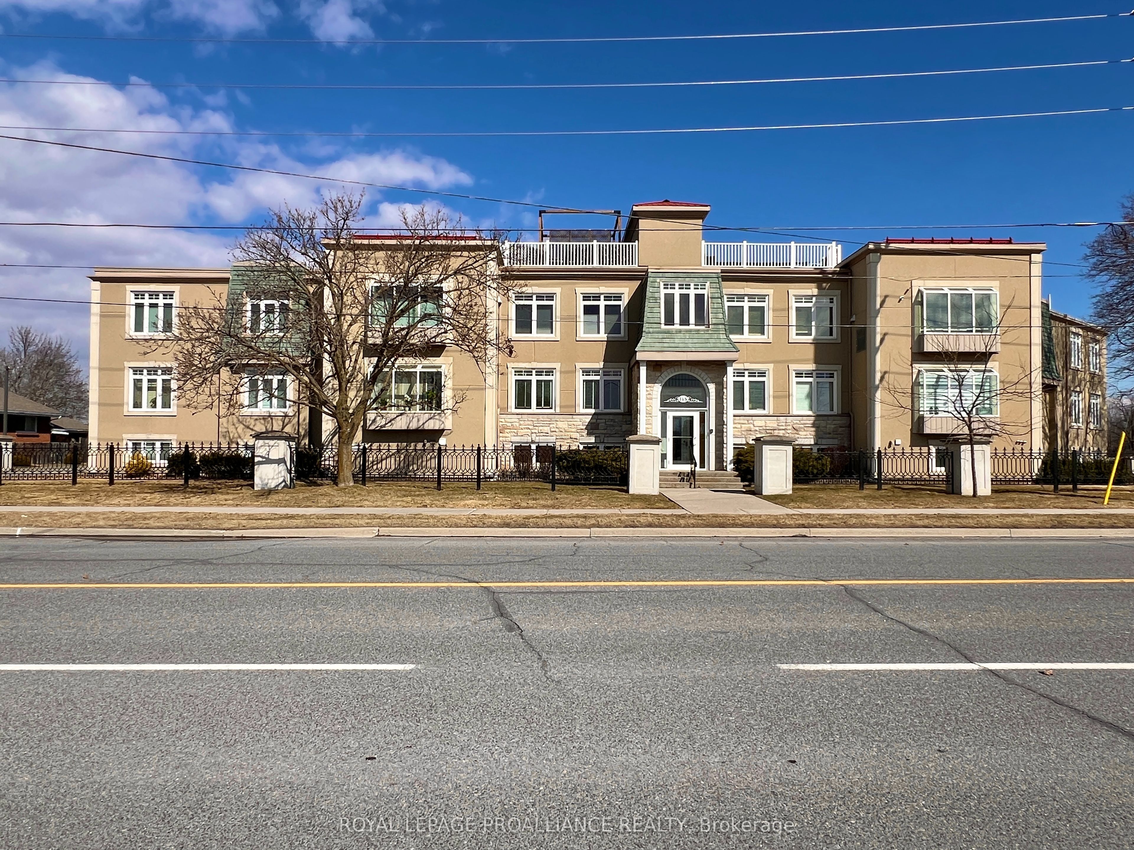 #201 - 145 Farley Avenue Property Photo 1