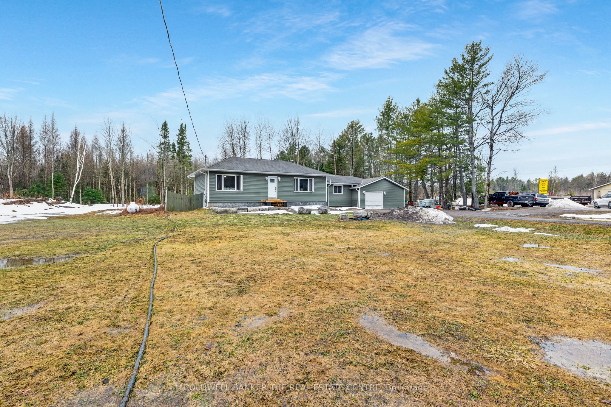 7629 Hwy 35 Property Photo 5