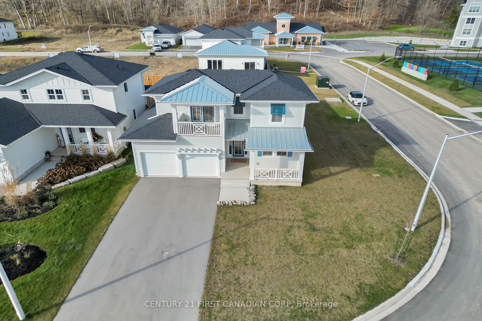 Stratford District Ss Gr9 12, Real Estate Listings Main Image