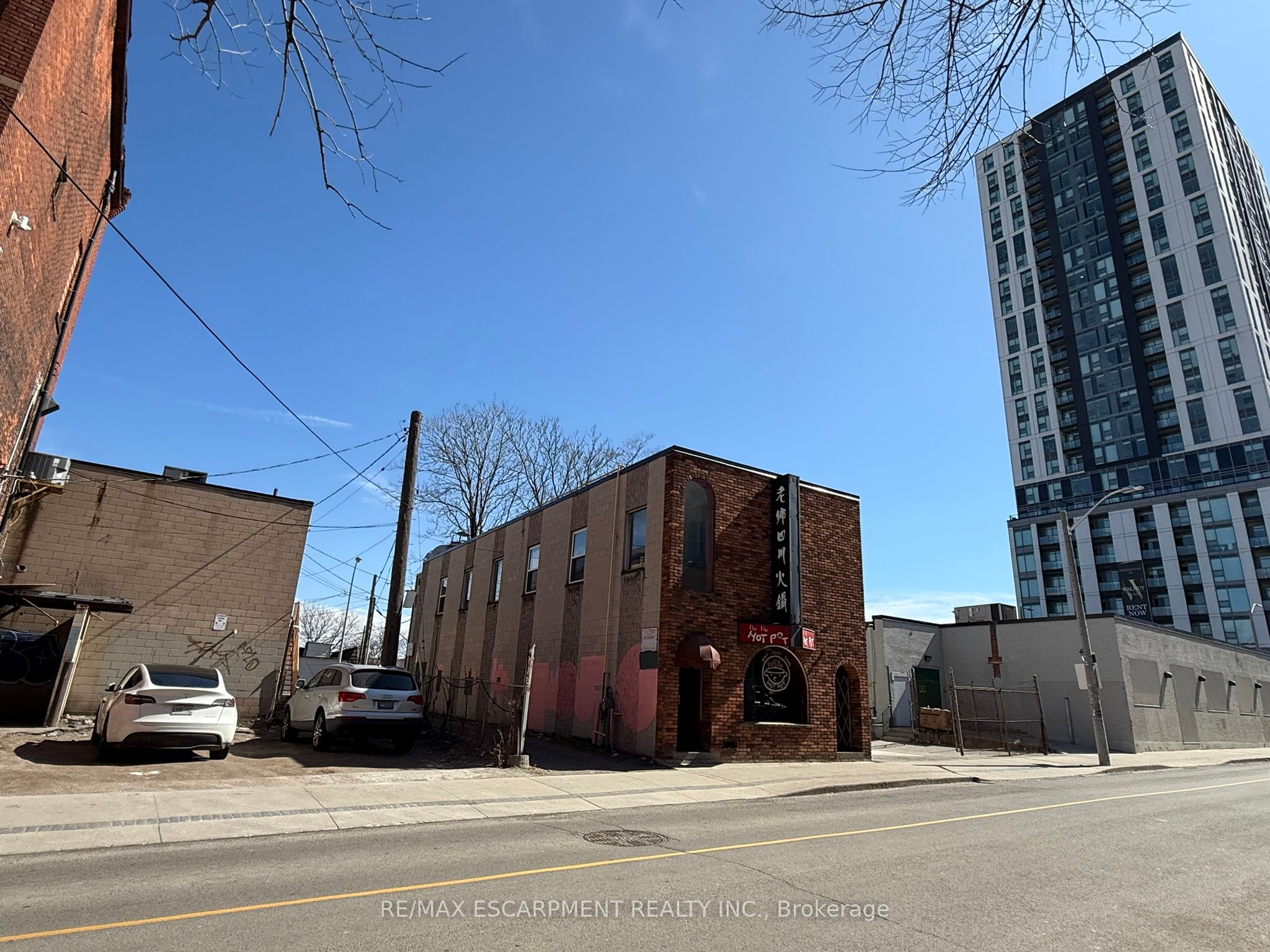 11 Walnut Street Property Photo 5
