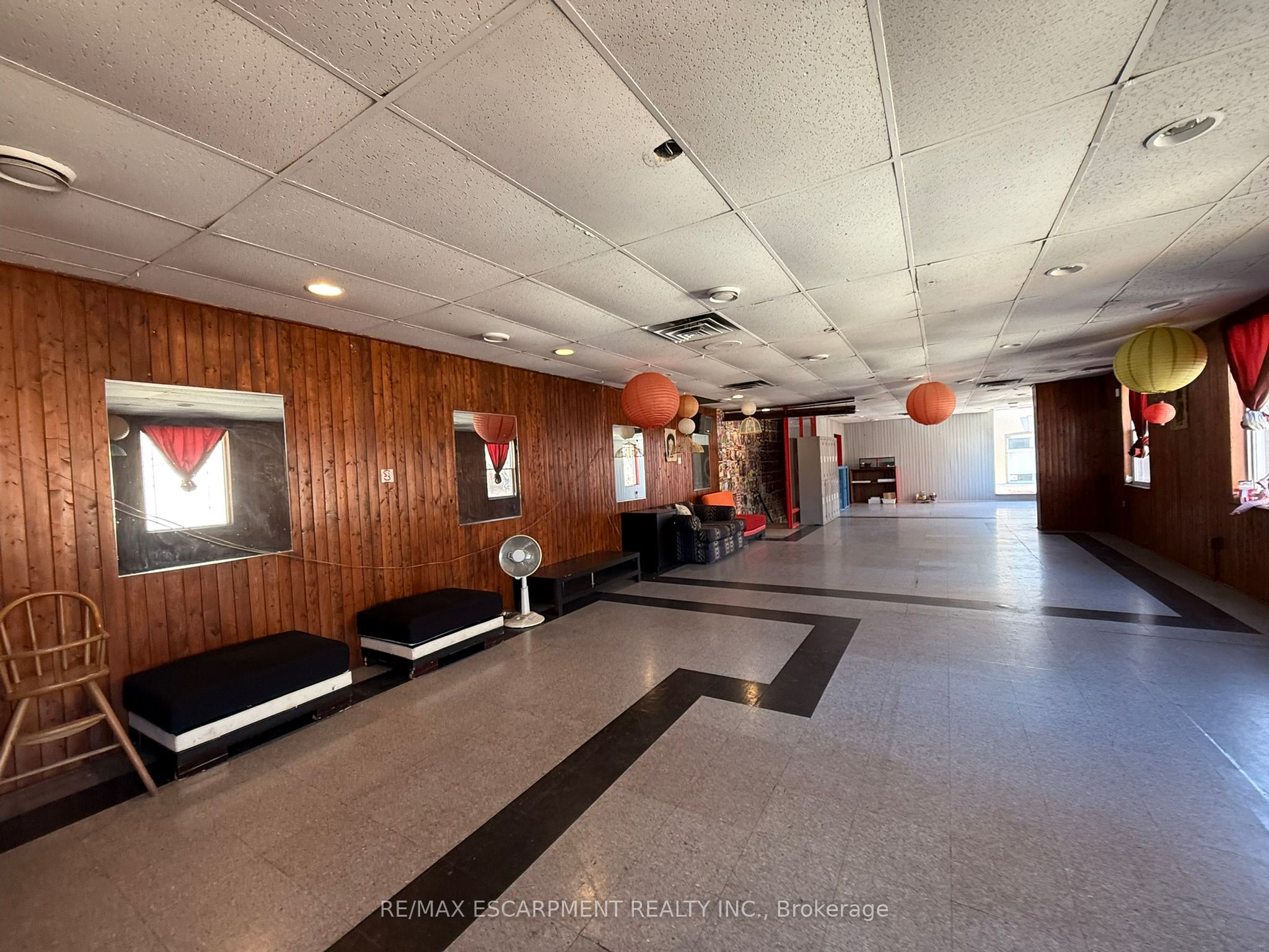 11 Walnut Street Property Photo 21