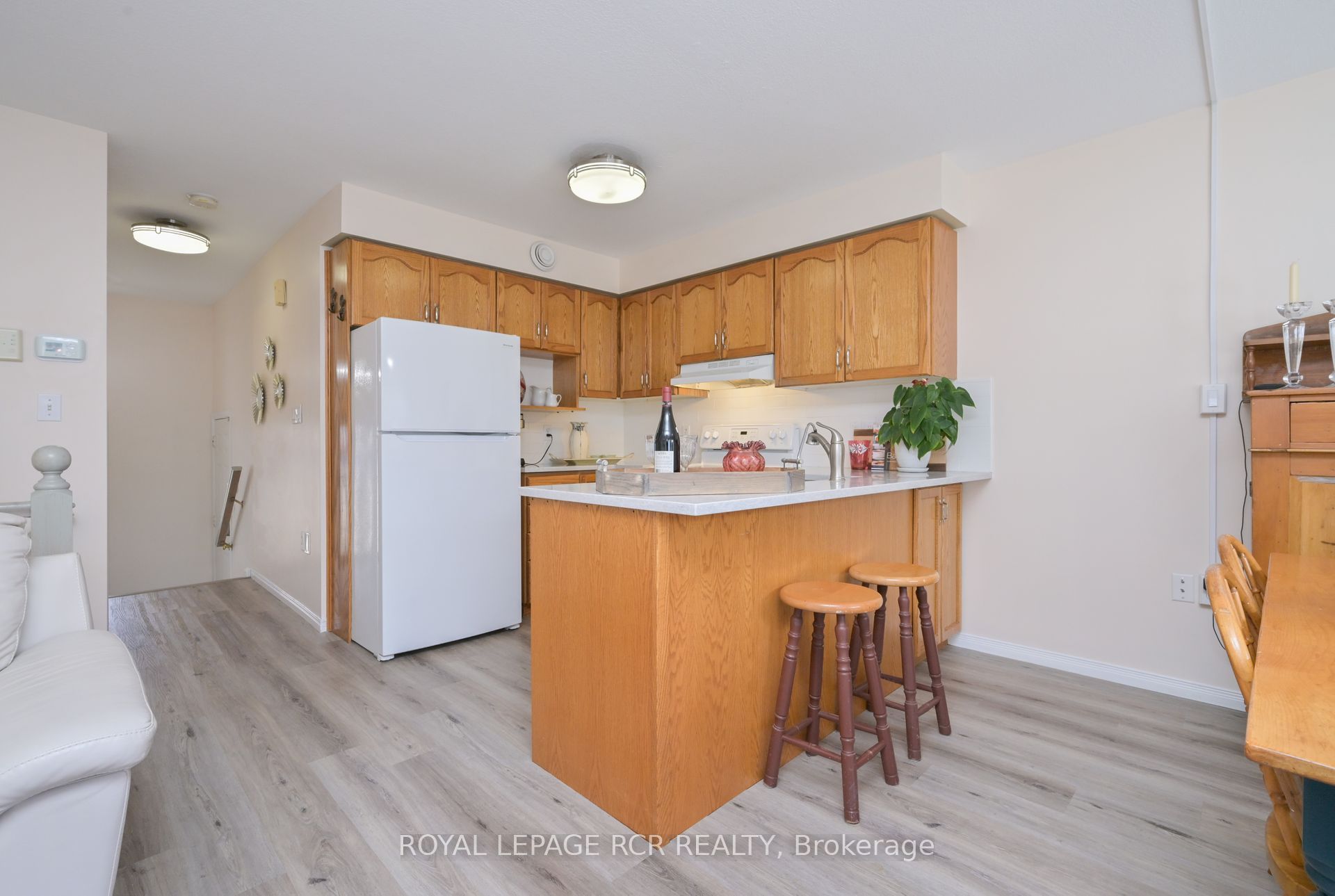 26 Patrick Boulevard Property Photo 4