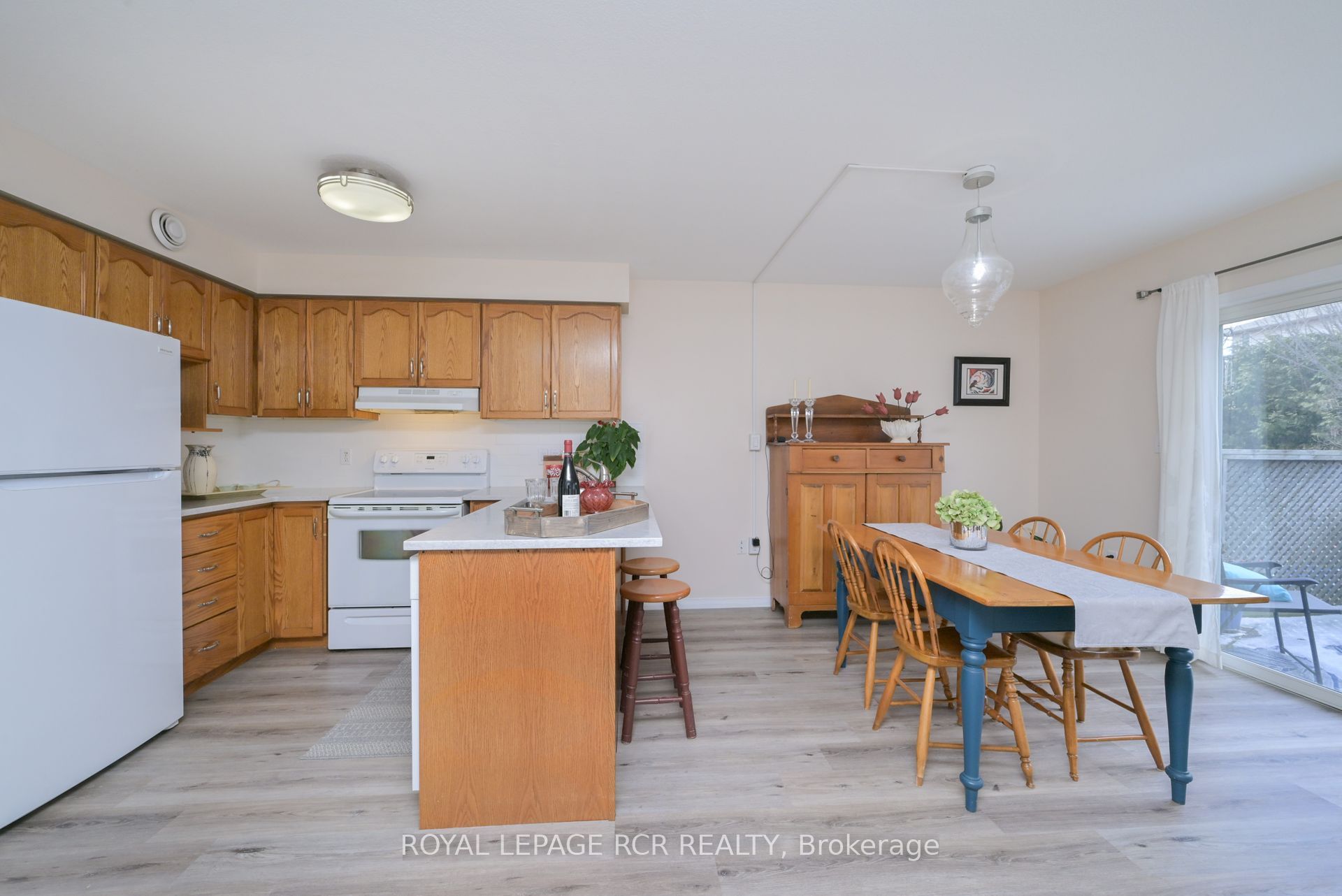 26 Patrick Boulevard Property Photo 5