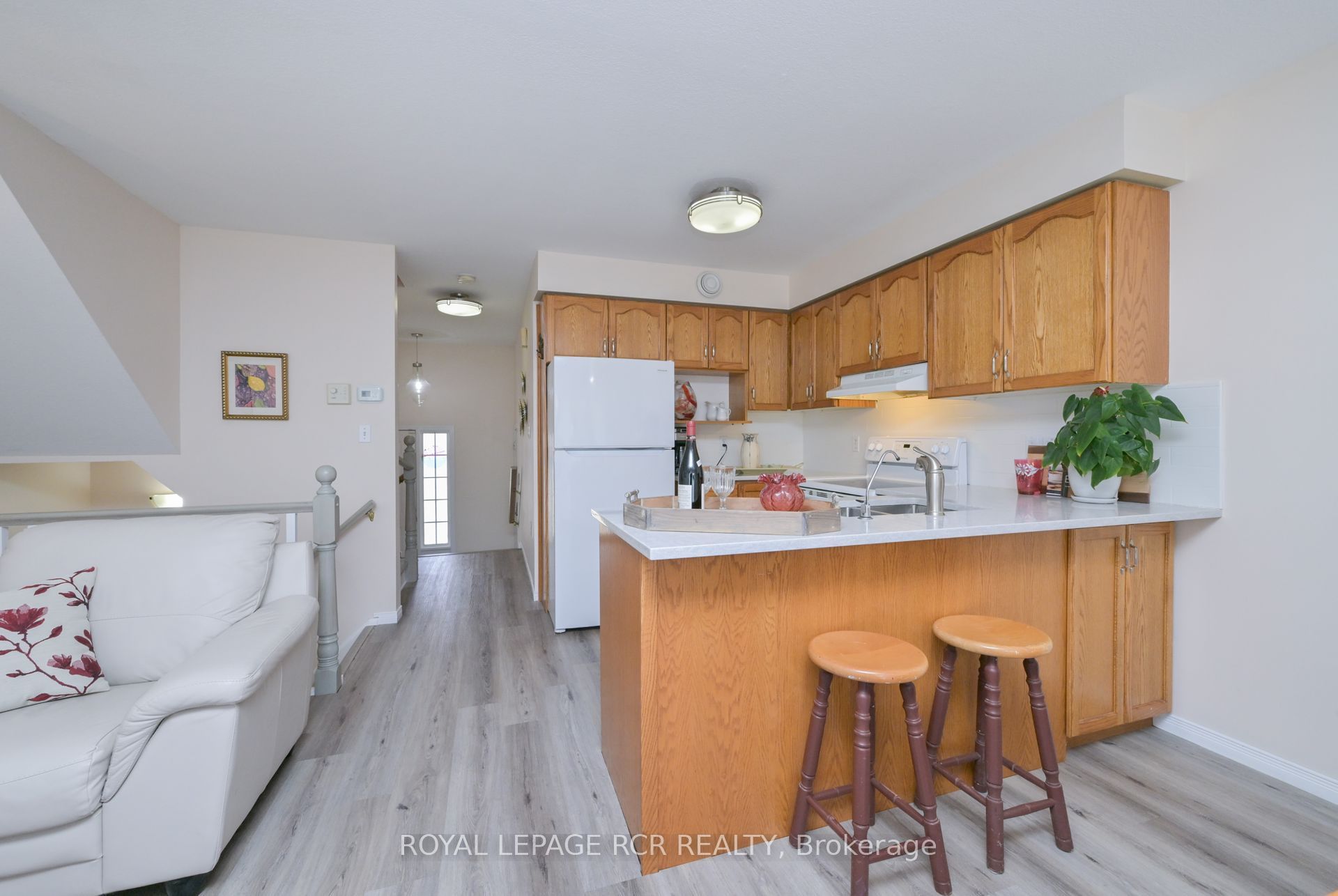26 Patrick Boulevard Property Photo 6