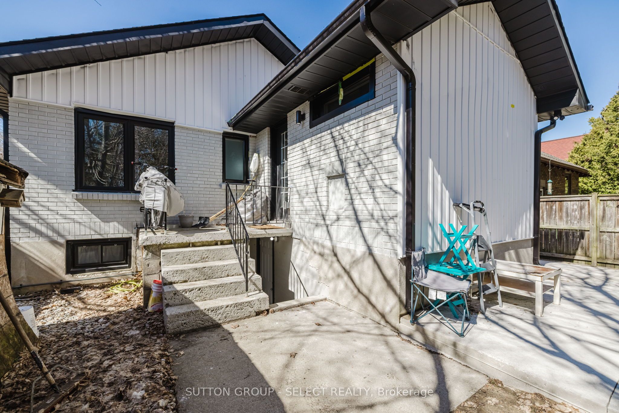 14 Willingdon Avenue Property Photo 6