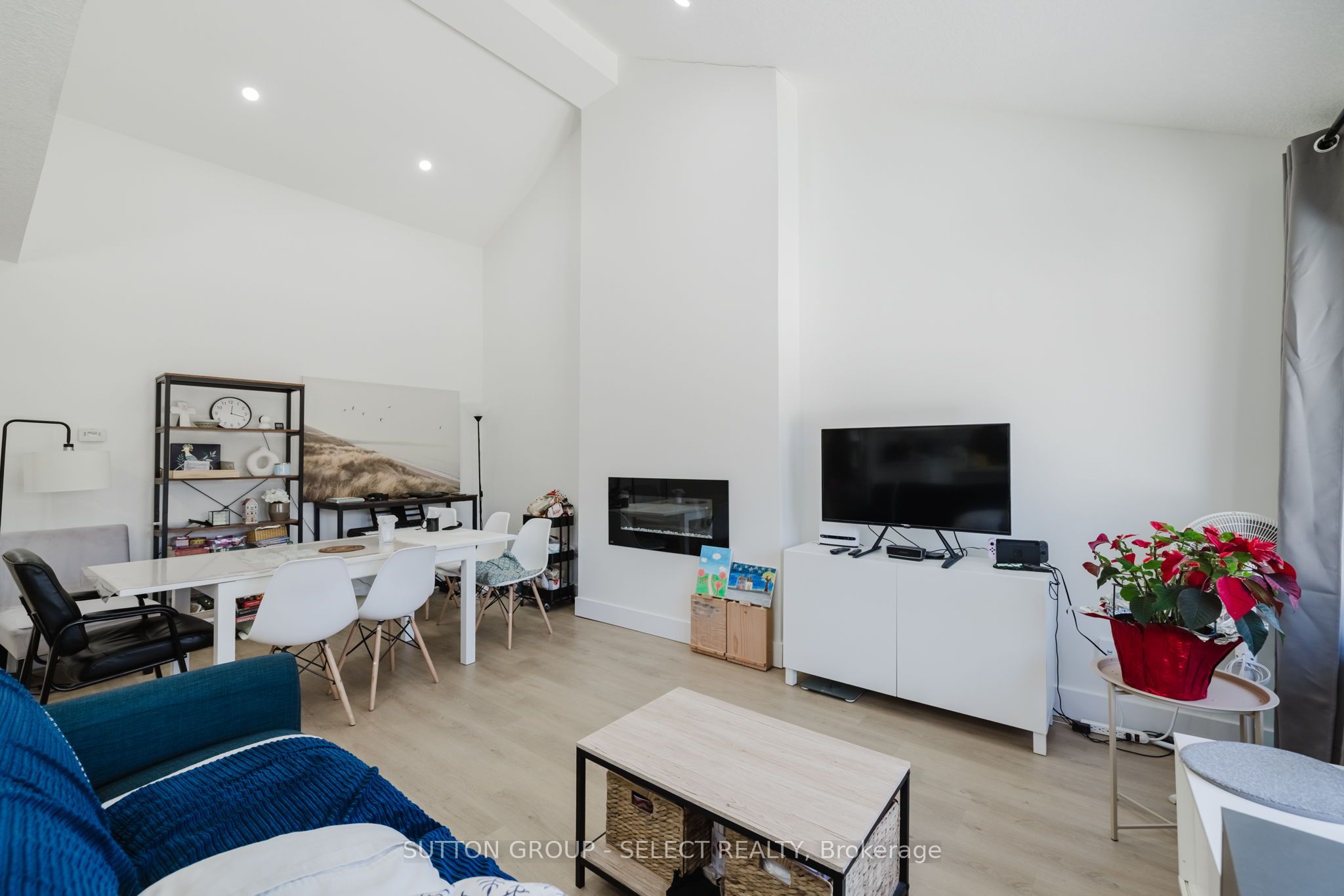 14 Willingdon Avenue Property Photo 9