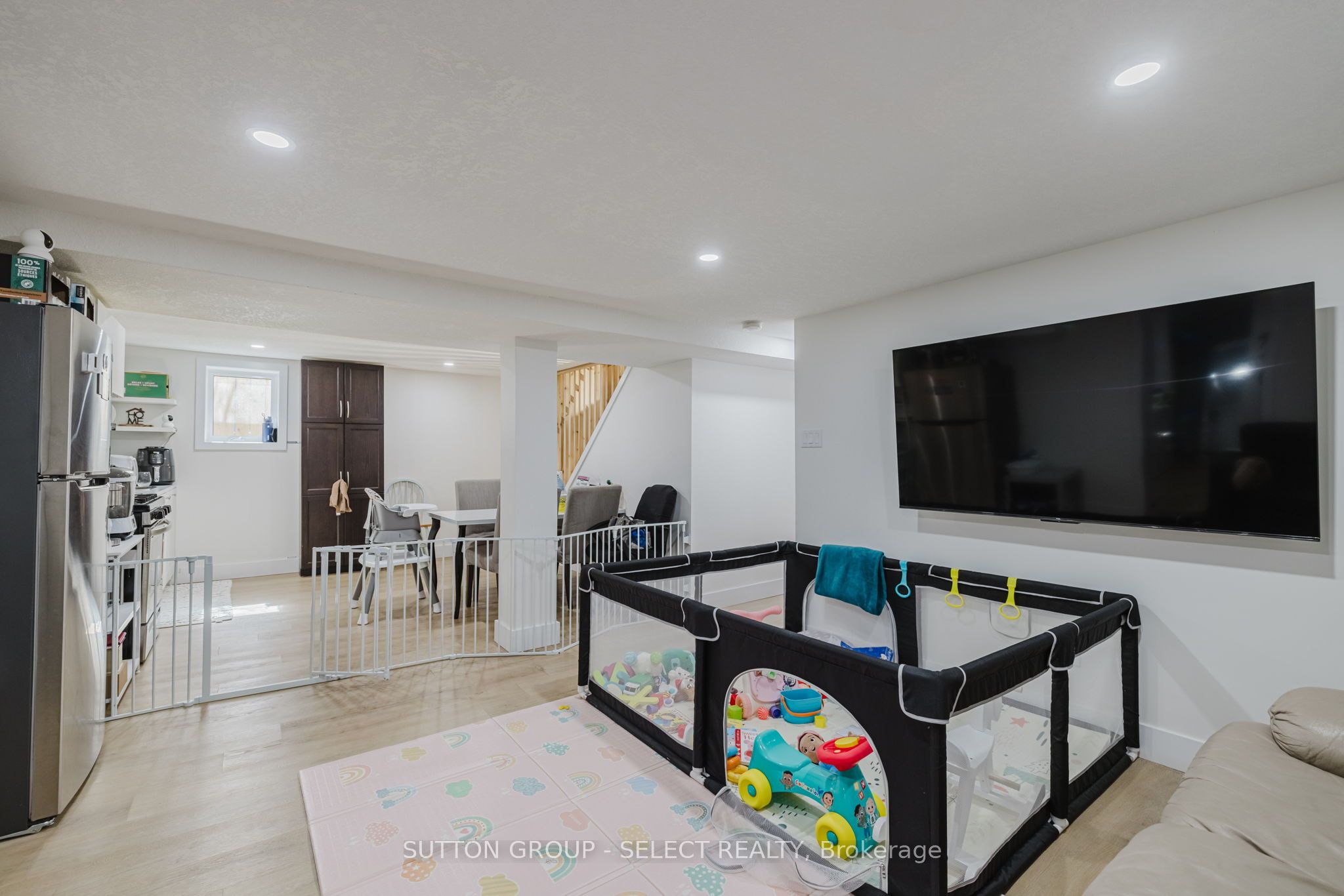 14 Willingdon Avenue Property Photo 25