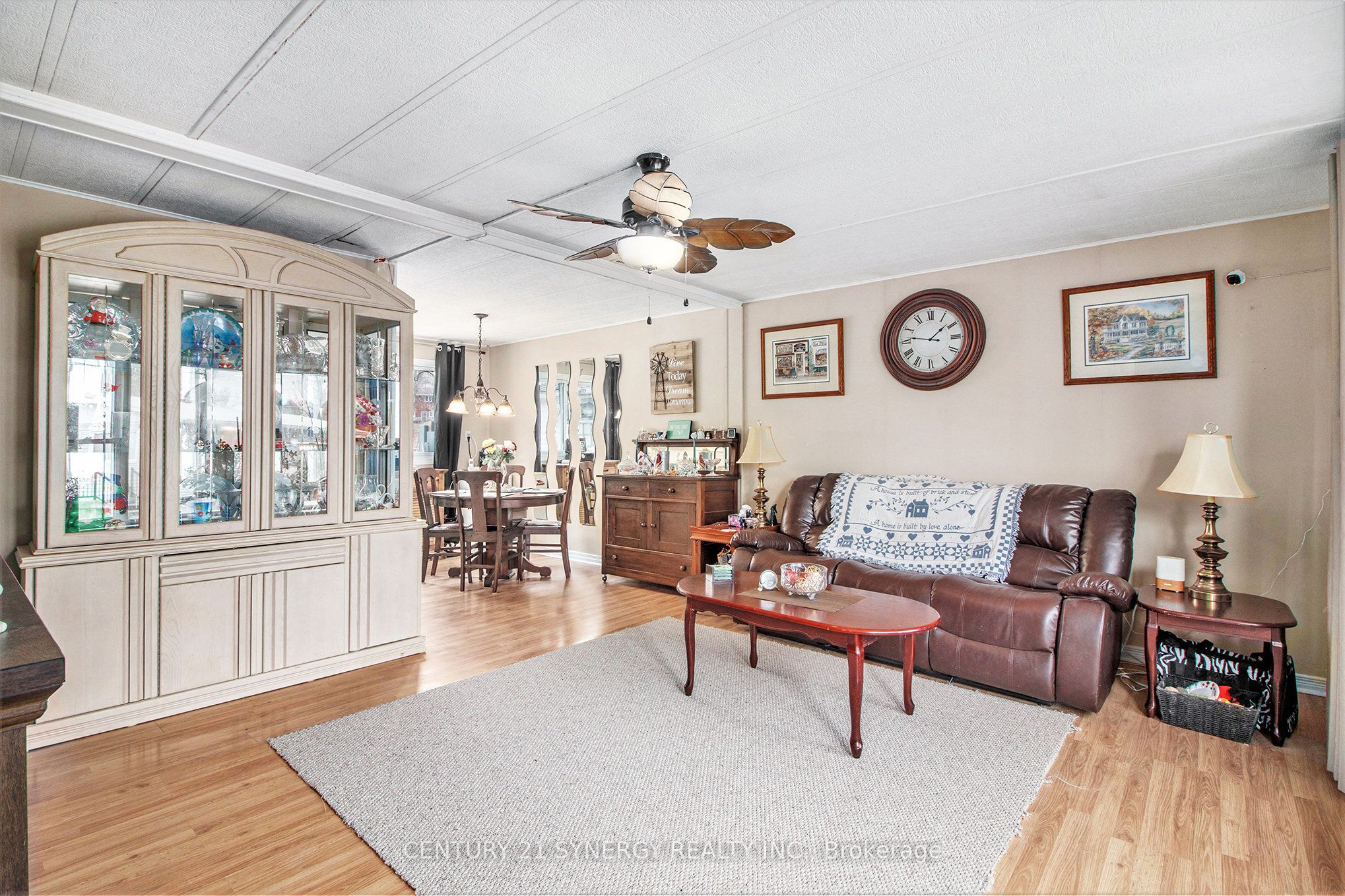 27 Cassell Lane Property Photo 3