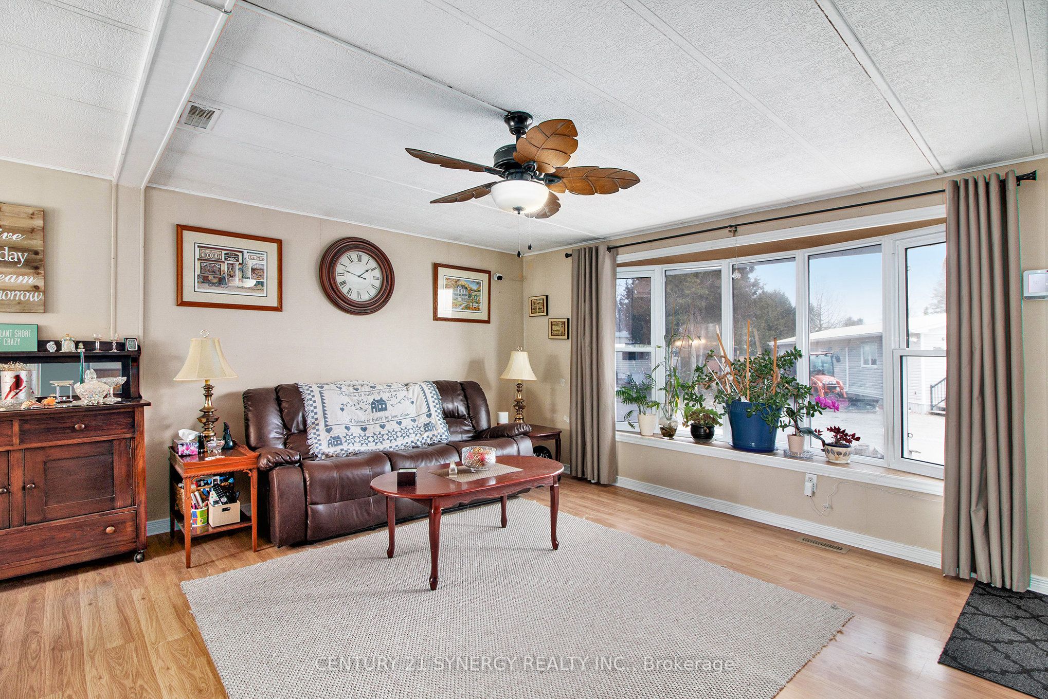 27 Cassell Lane Property Photo 5