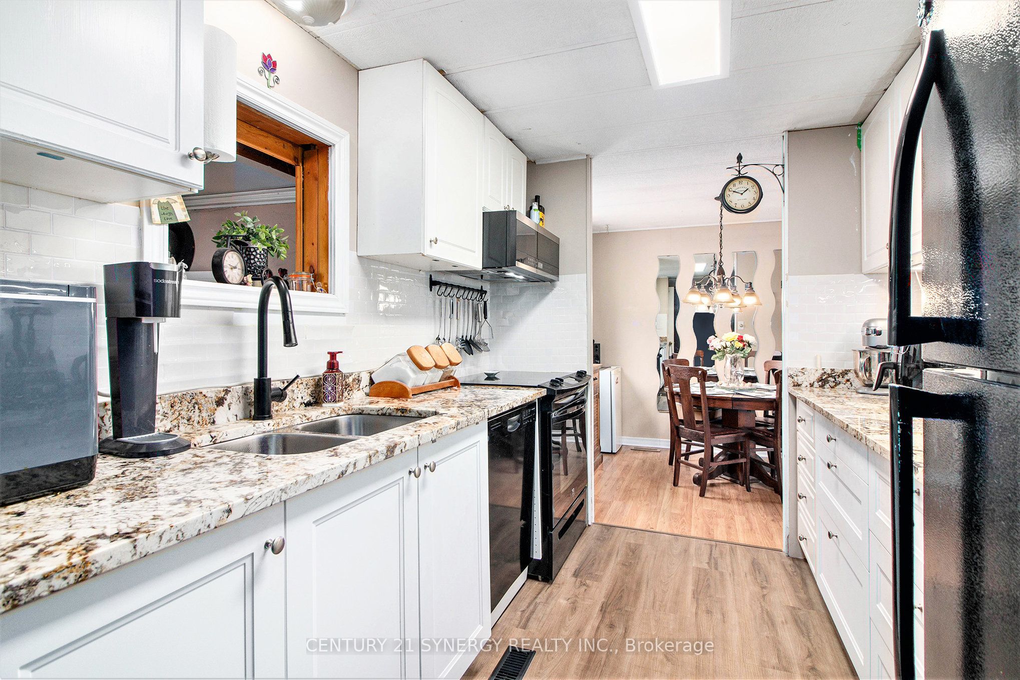 27 Cassell Lane Property Photo 10