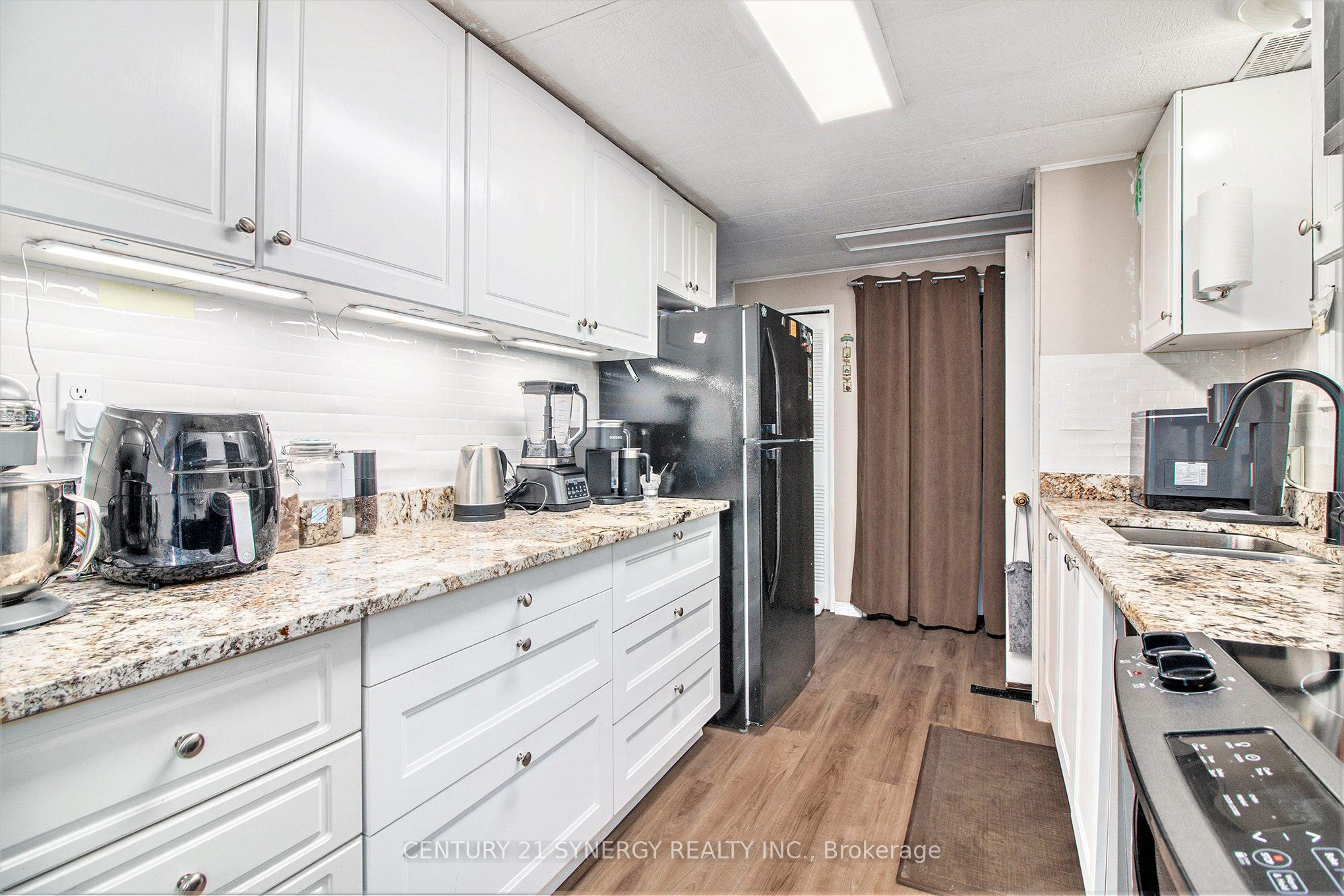 27 Cassell Lane Property Photo 11