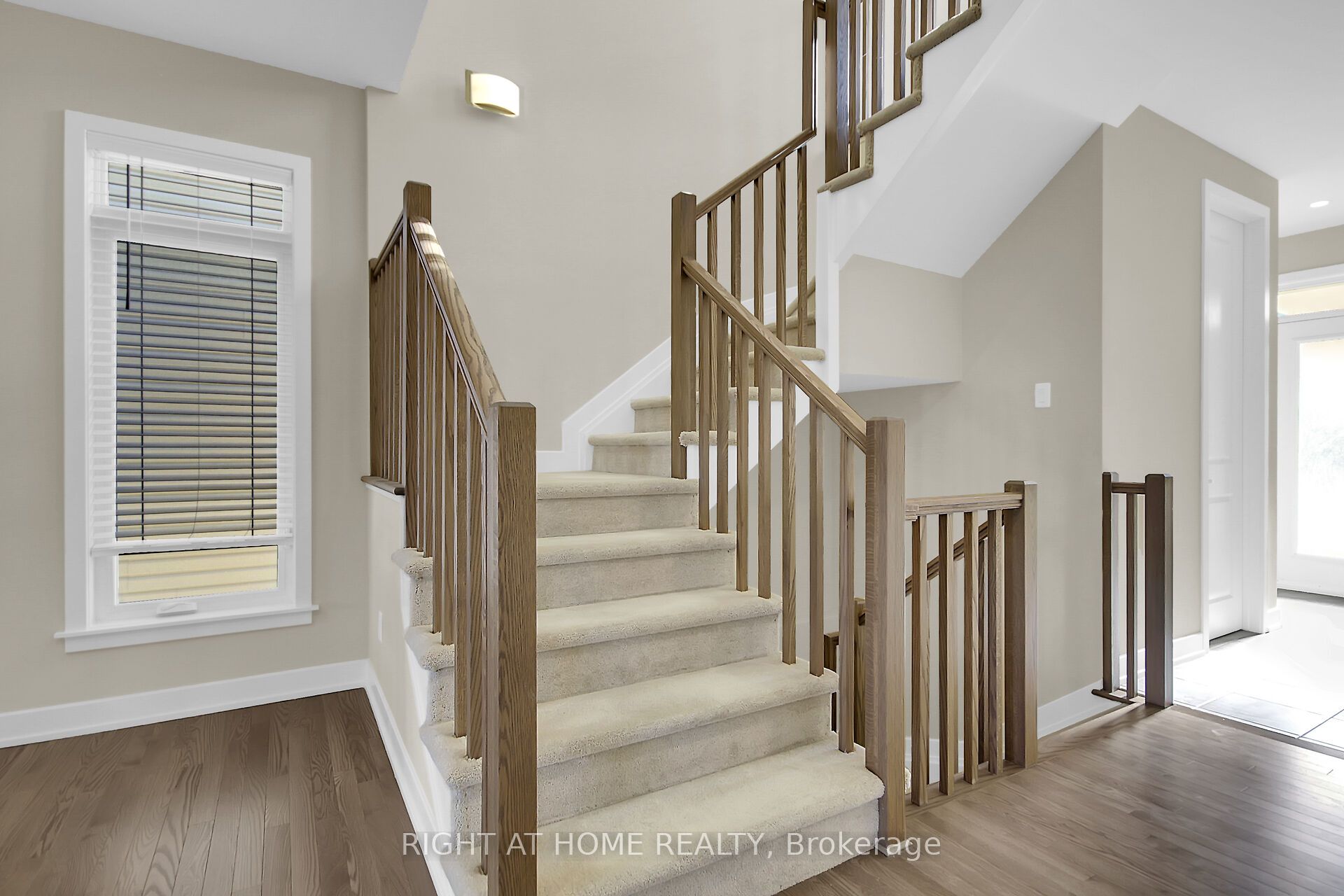 935 Embankment Street Property Photo 26