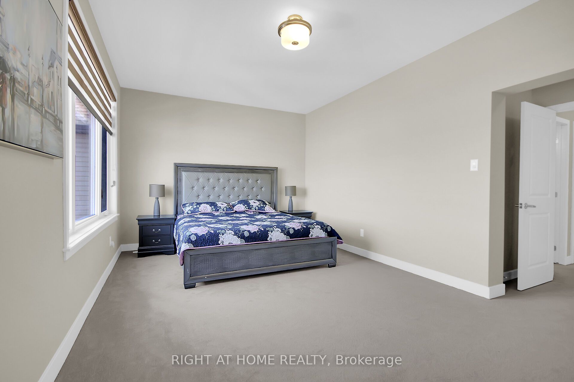 935 Embankment Street Property Photo 32