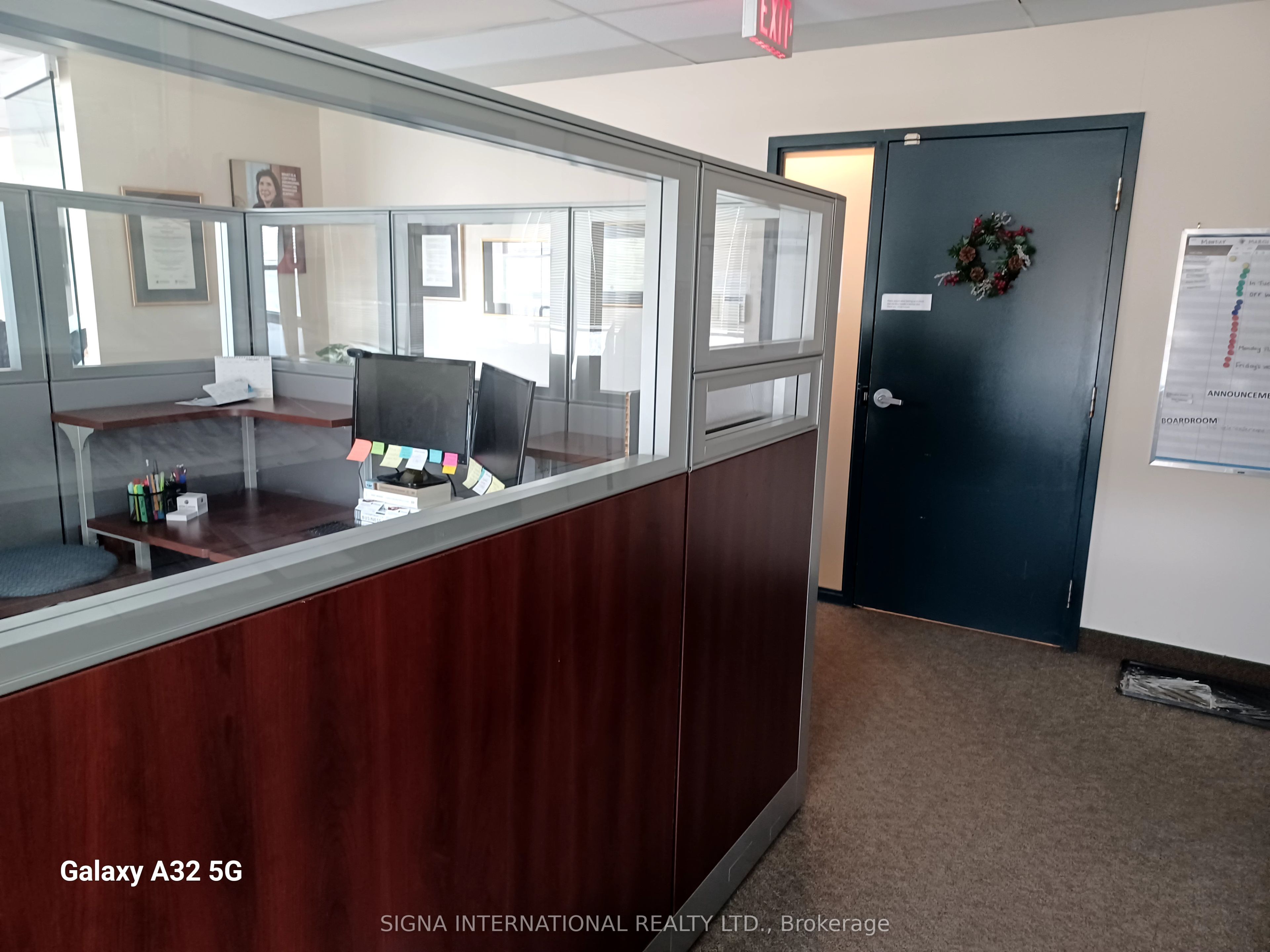 #303 - 1066 Somerset Street Property Photo 5