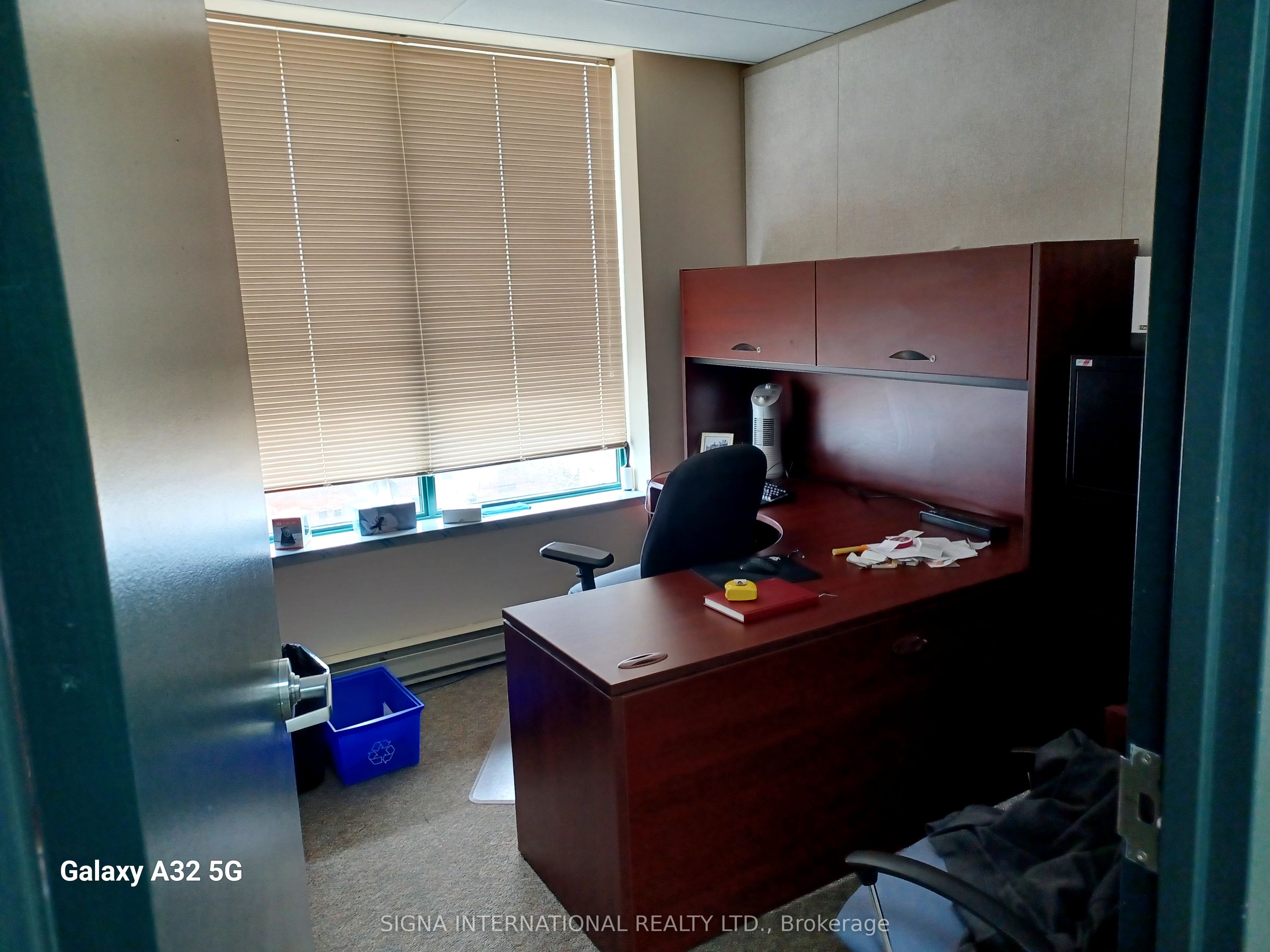 #303 - 1066 Somerset Street Property Photo 8