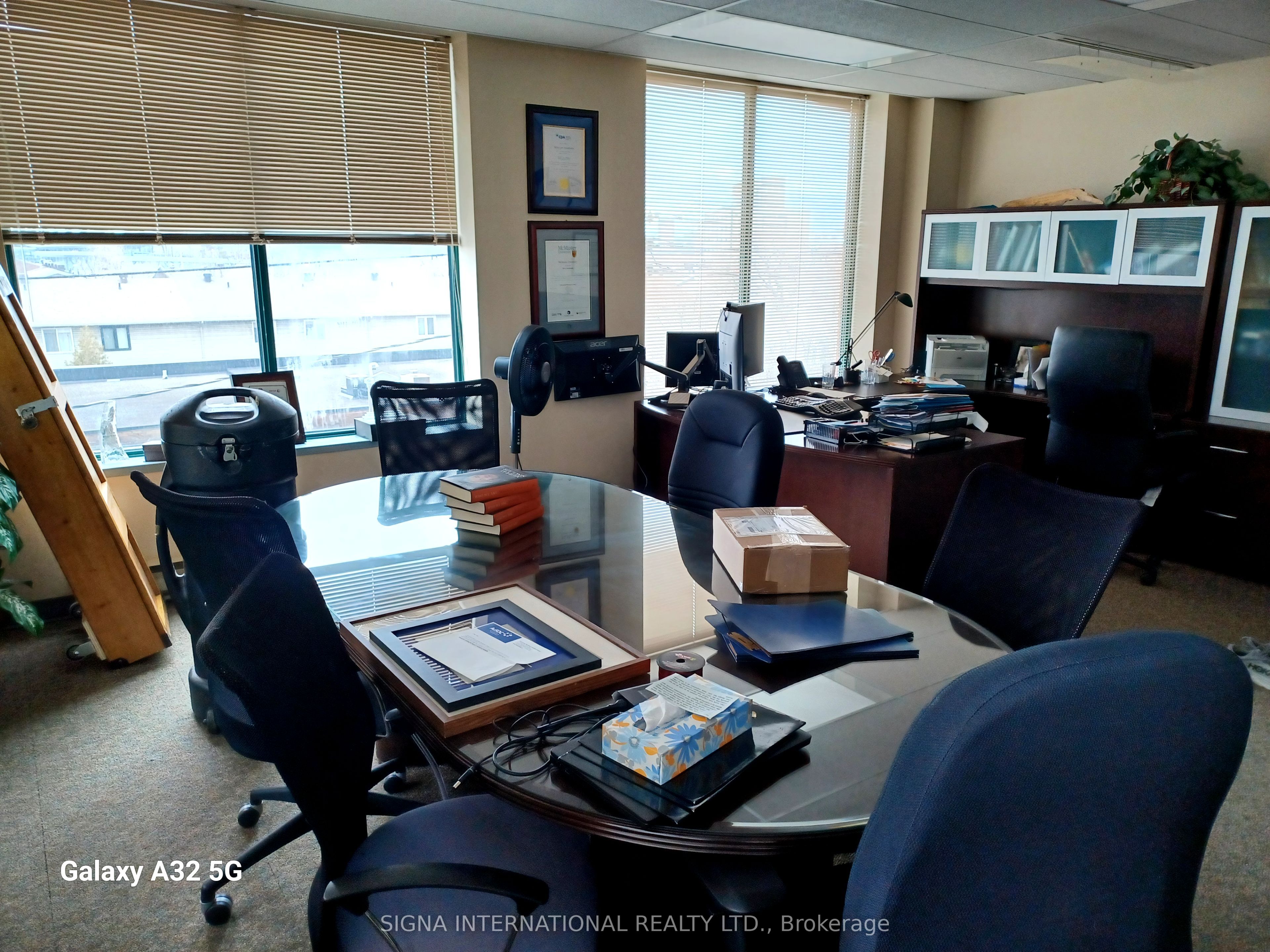 #303 - 1066 Somerset Street Property Photo 9