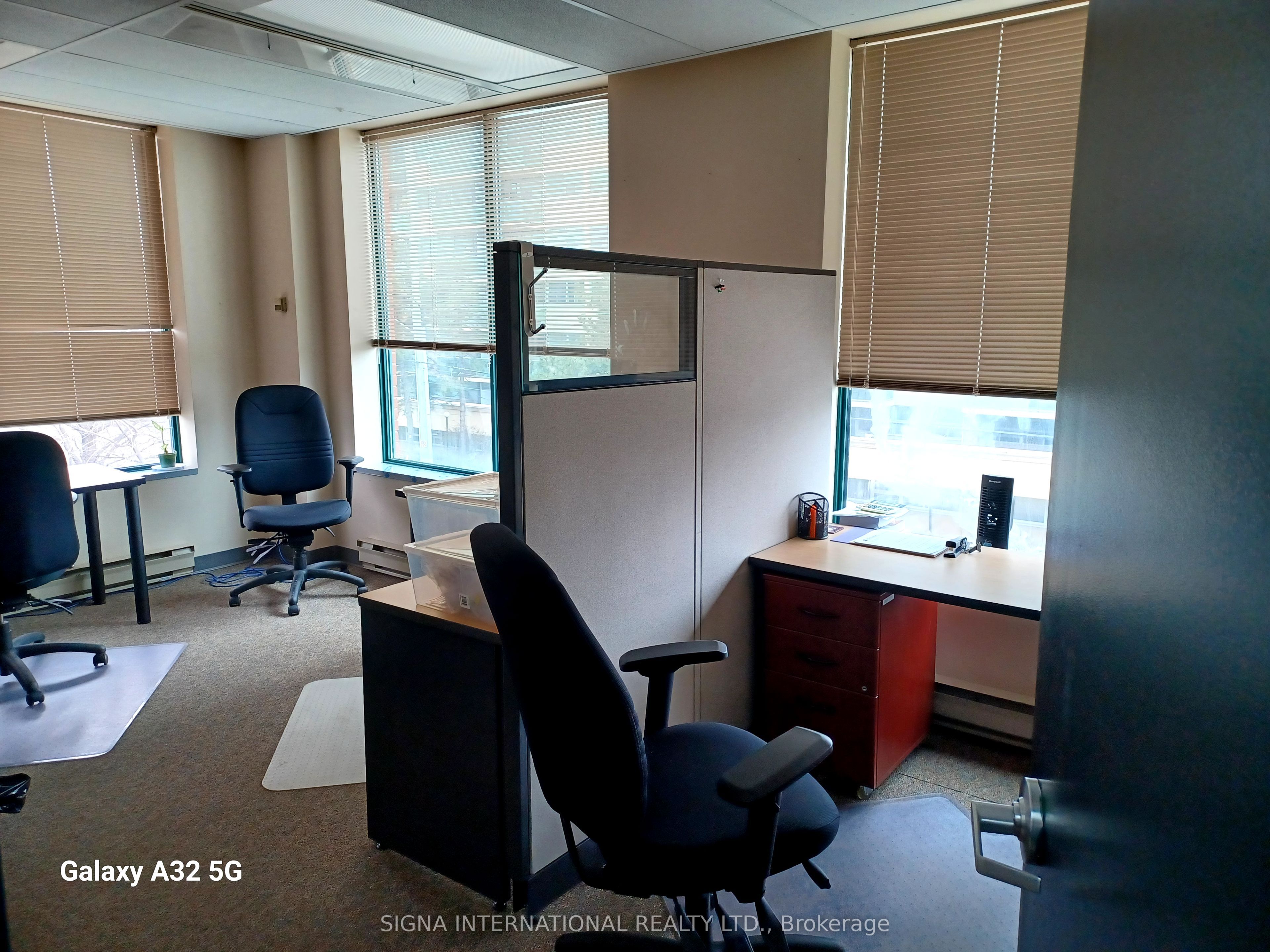 #303 - 1066 Somerset Street Property Photo 13