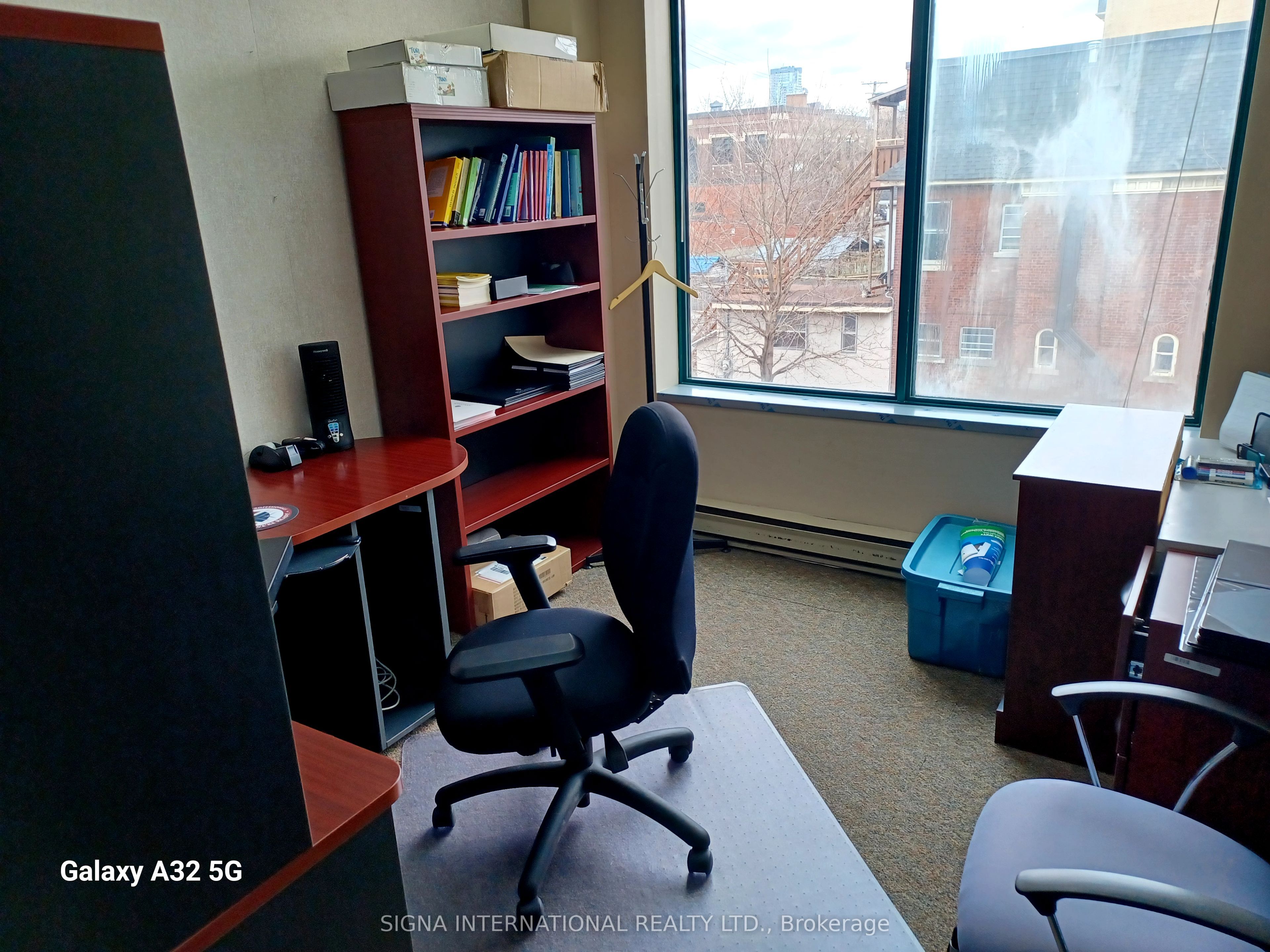 #303 - 1066 Somerset Street Property Photo 14
