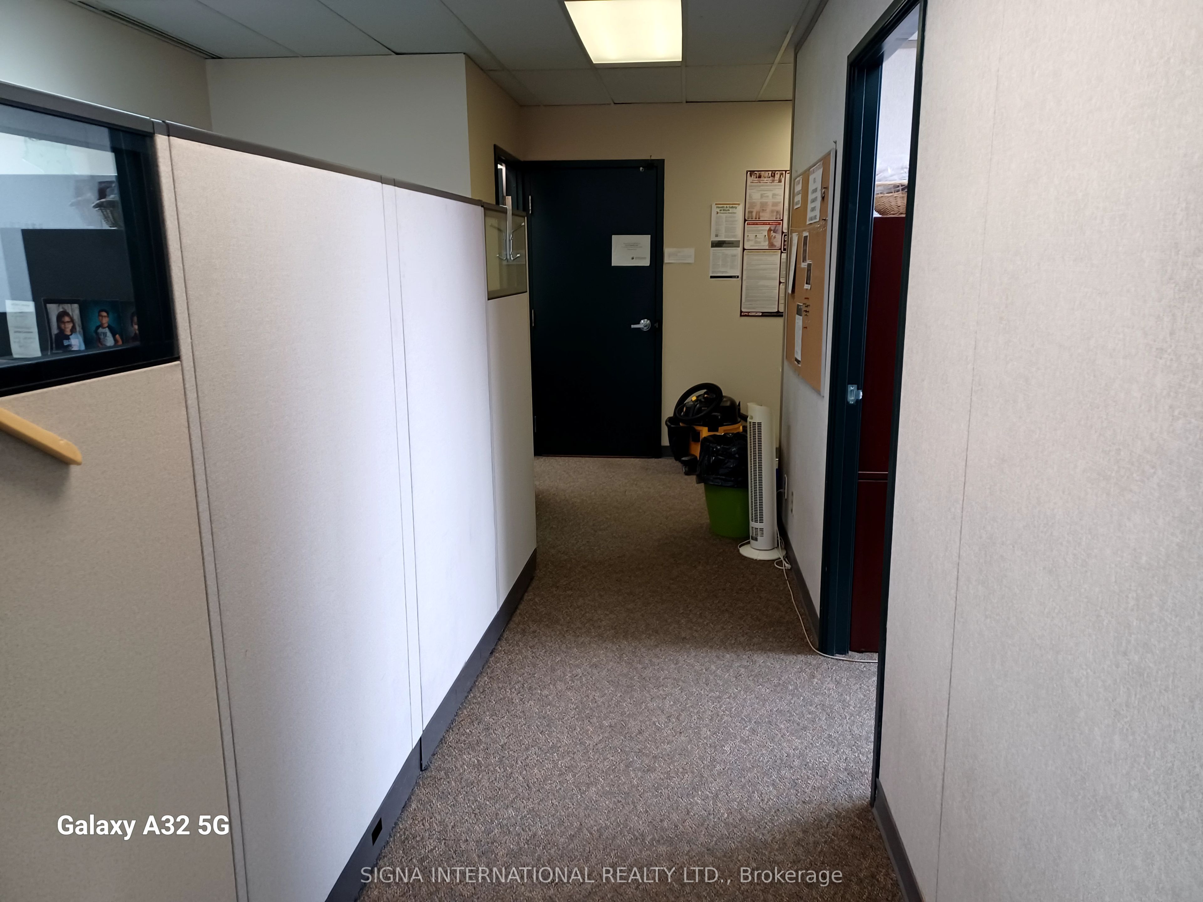 #303 - 1066 Somerset Street Property Photo 15