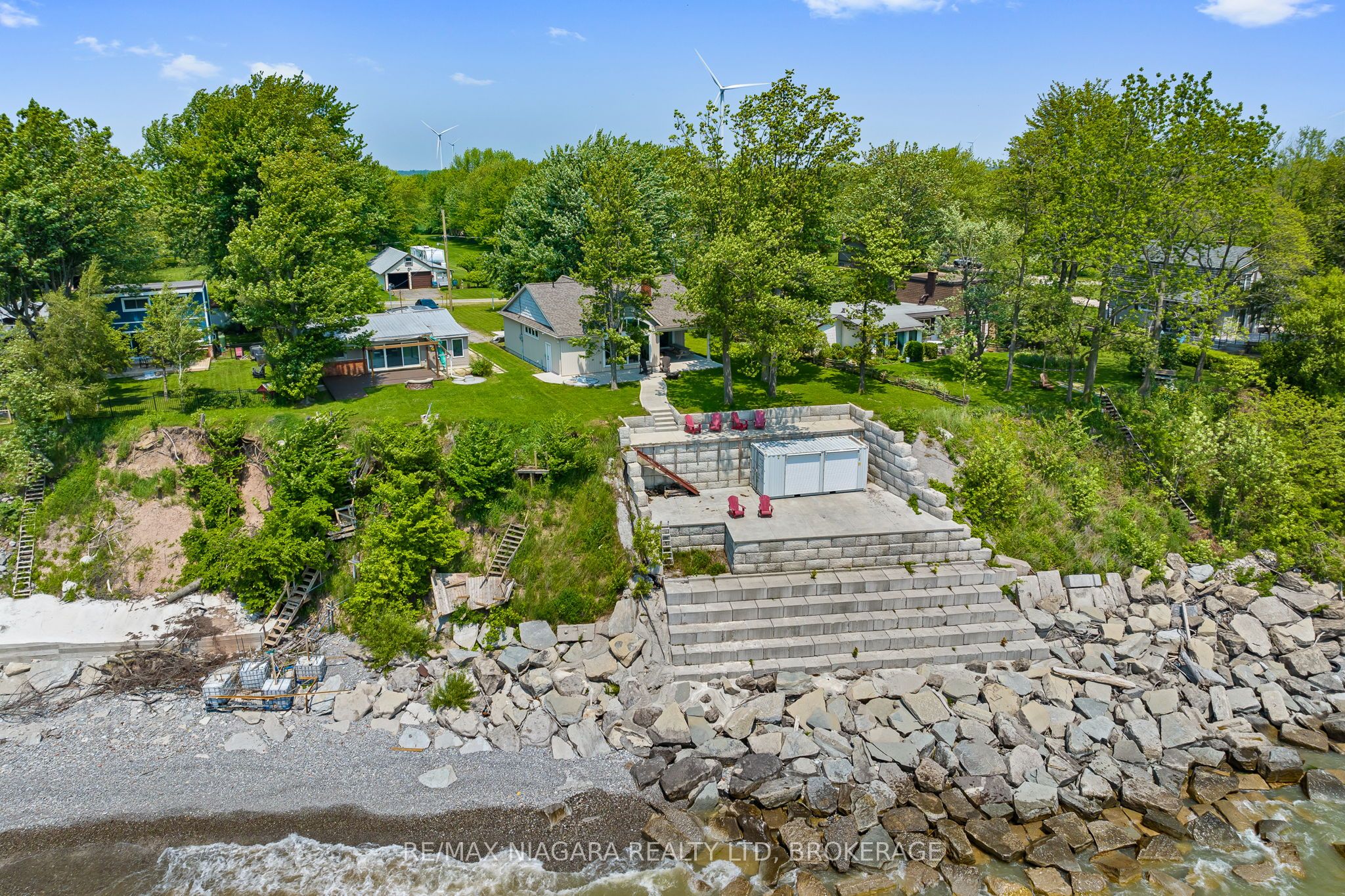 15 Derner Line Property Photo 25