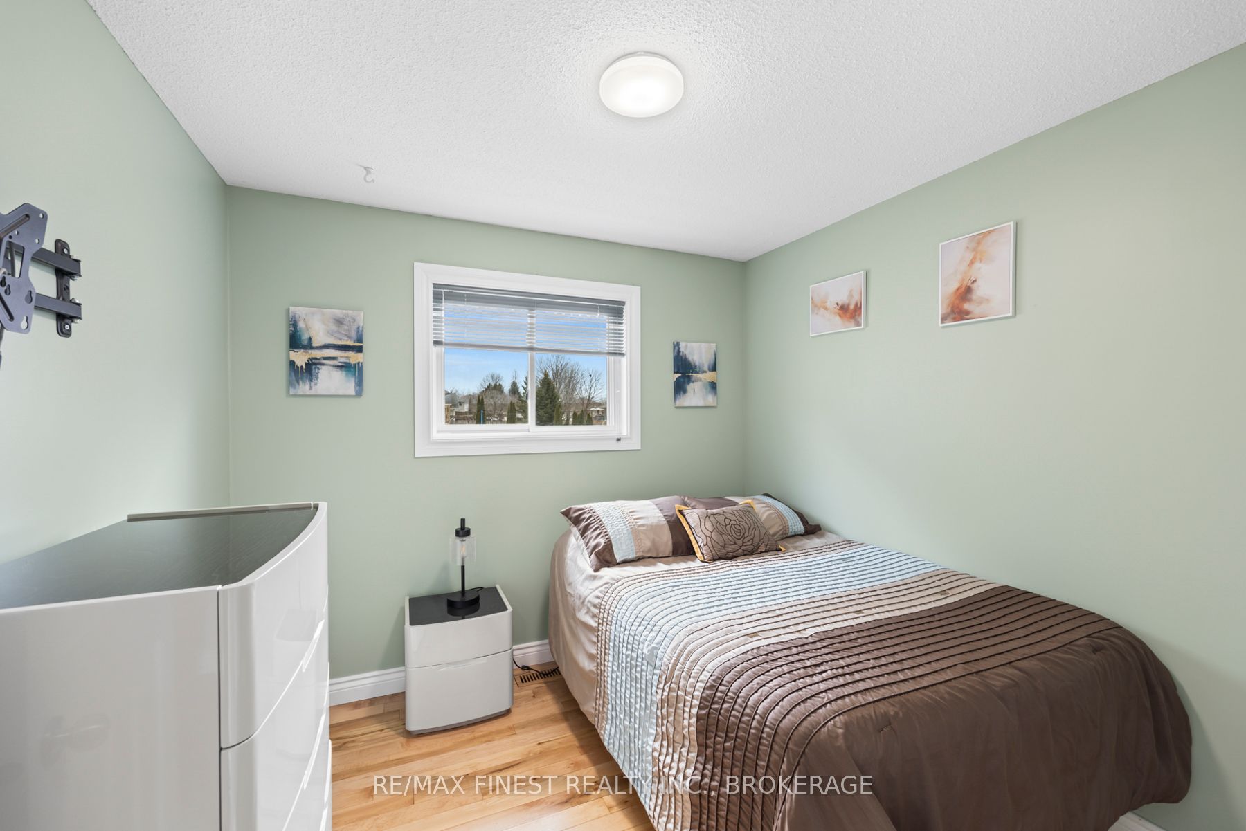 525 Citation Crescent Property Photo 13