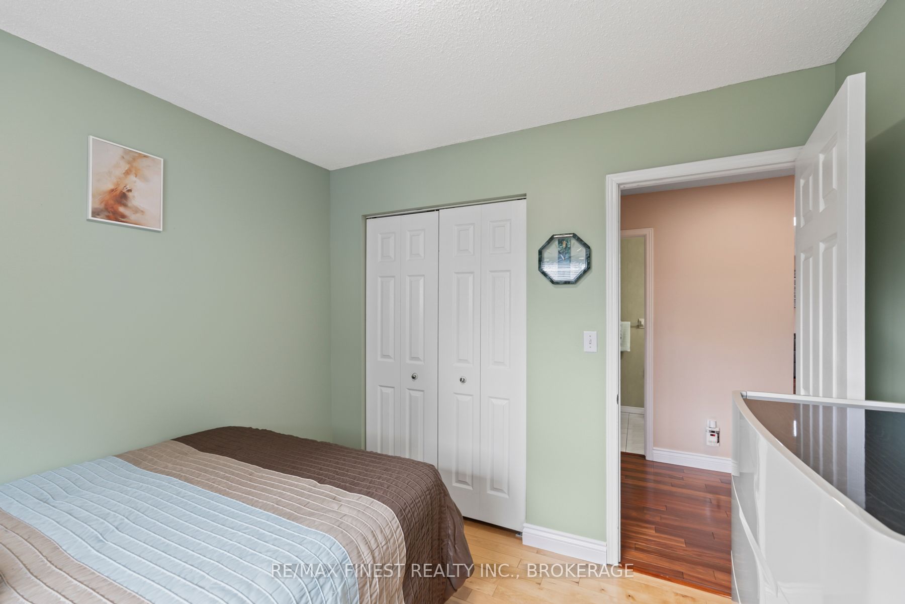 525 Citation Crescent Property Photo 14