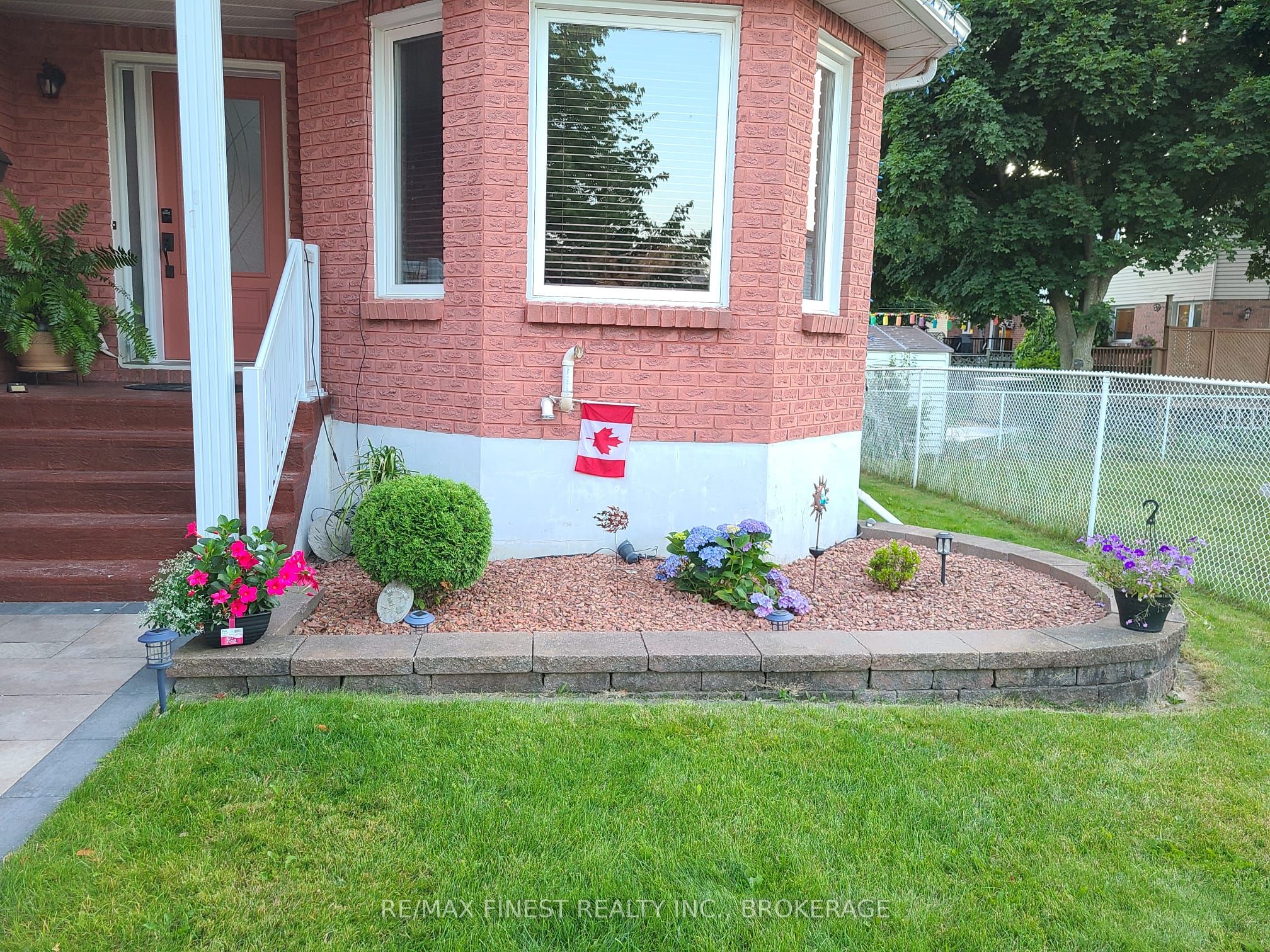 525 Citation Crescent Property Photo 37