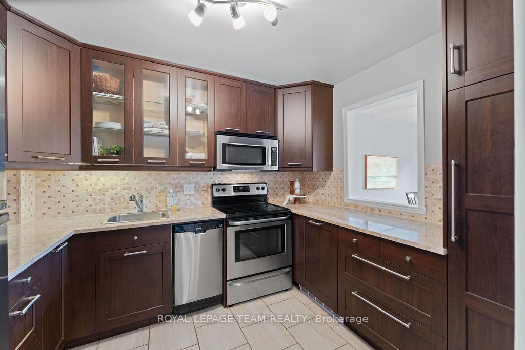 #175 - 825 Cahill Drive Property Photo 10