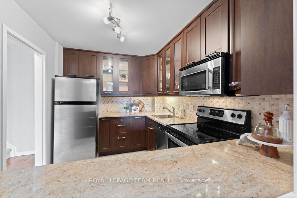 #175 - 825 Cahill Drive Property Photo 12