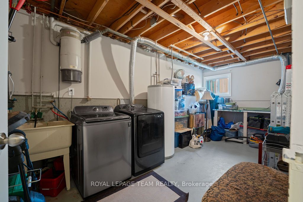 #175 - 825 Cahill Drive Property Photo 24