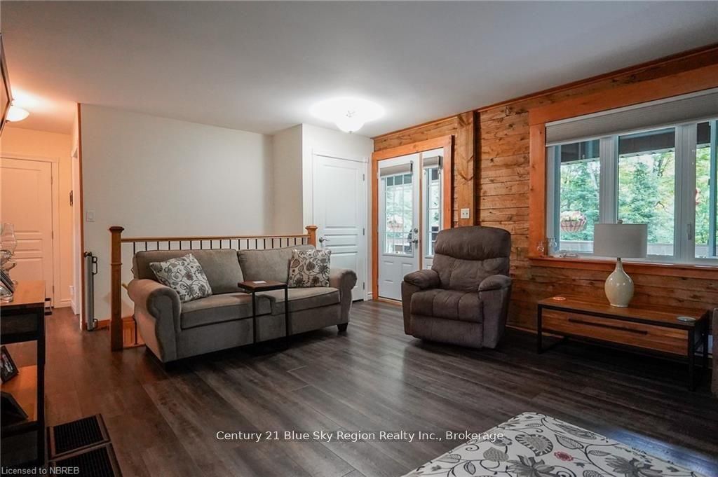 233 Glen Roberts Drive Property Photo 14
