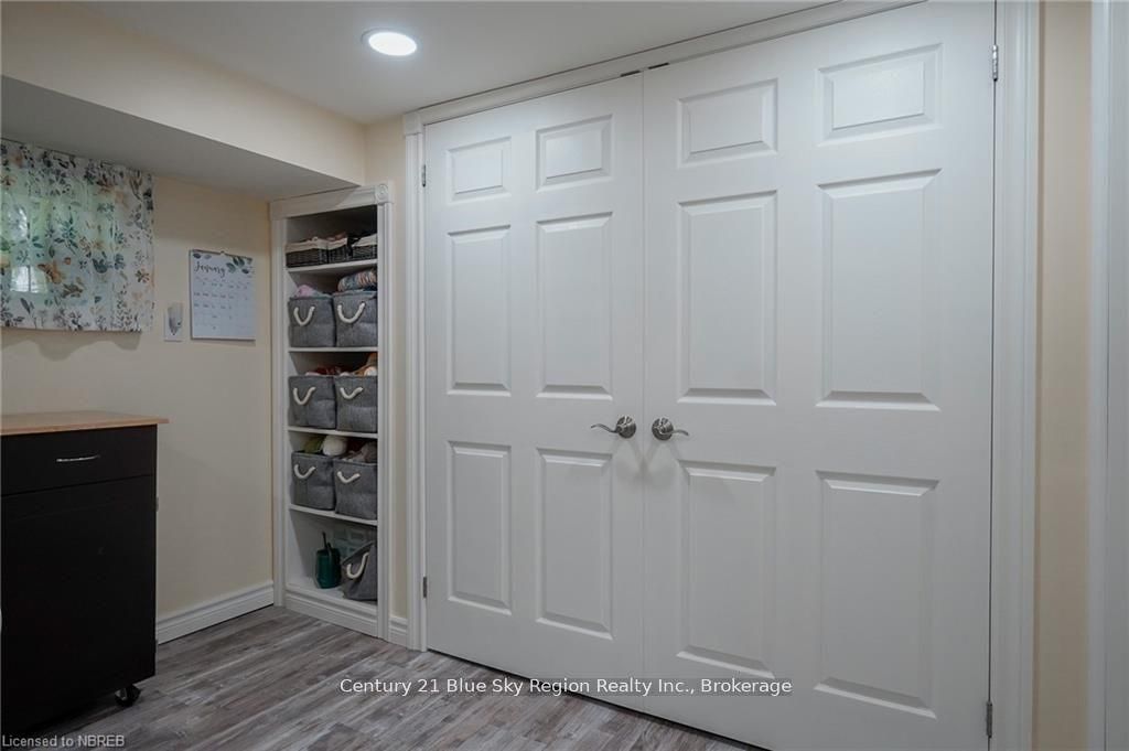 233 Glen Roberts Drive Property Photo 28