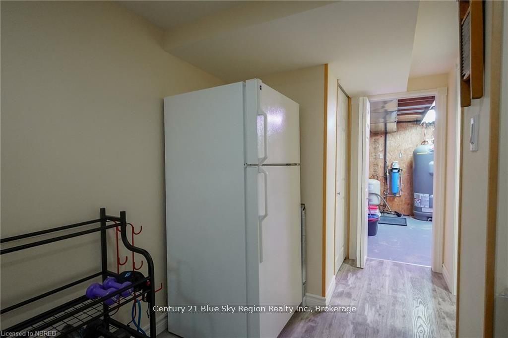 233 Glen Roberts Drive Property Photo 30