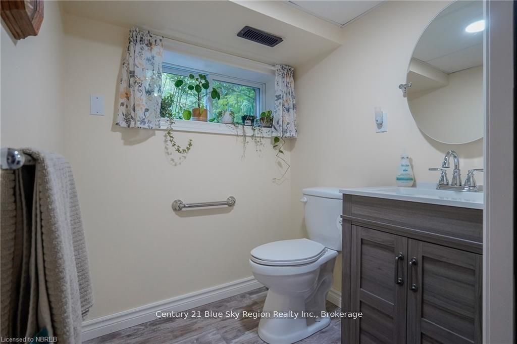 233 Glen Roberts Drive Property Photo 31