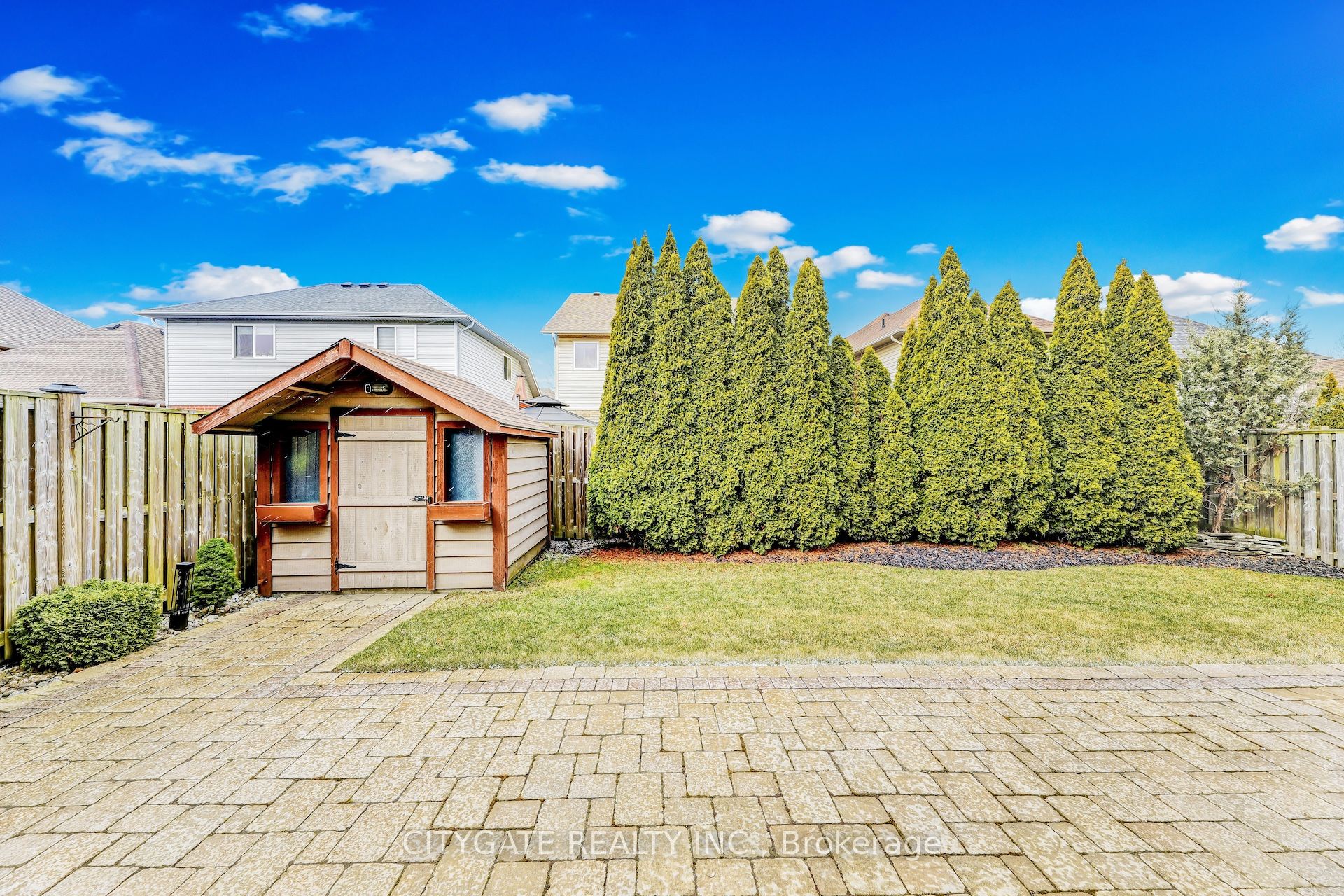 24 Simpson Avenue Property Photo 46