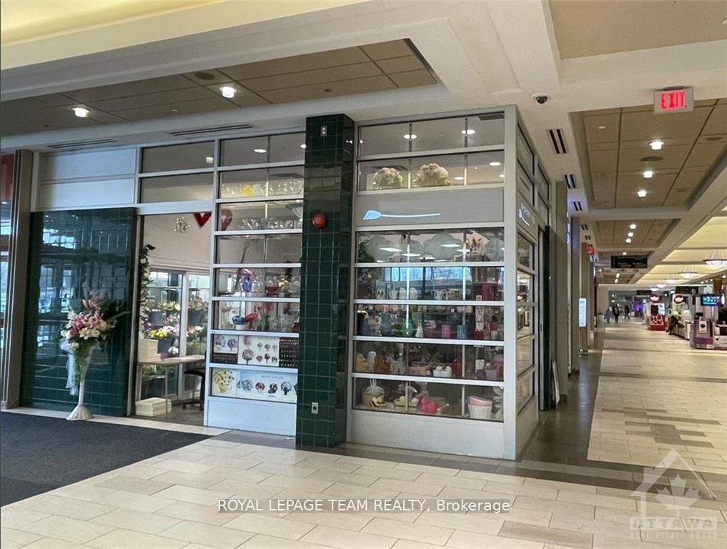 100 Bayshore Drive Property Photo 2
