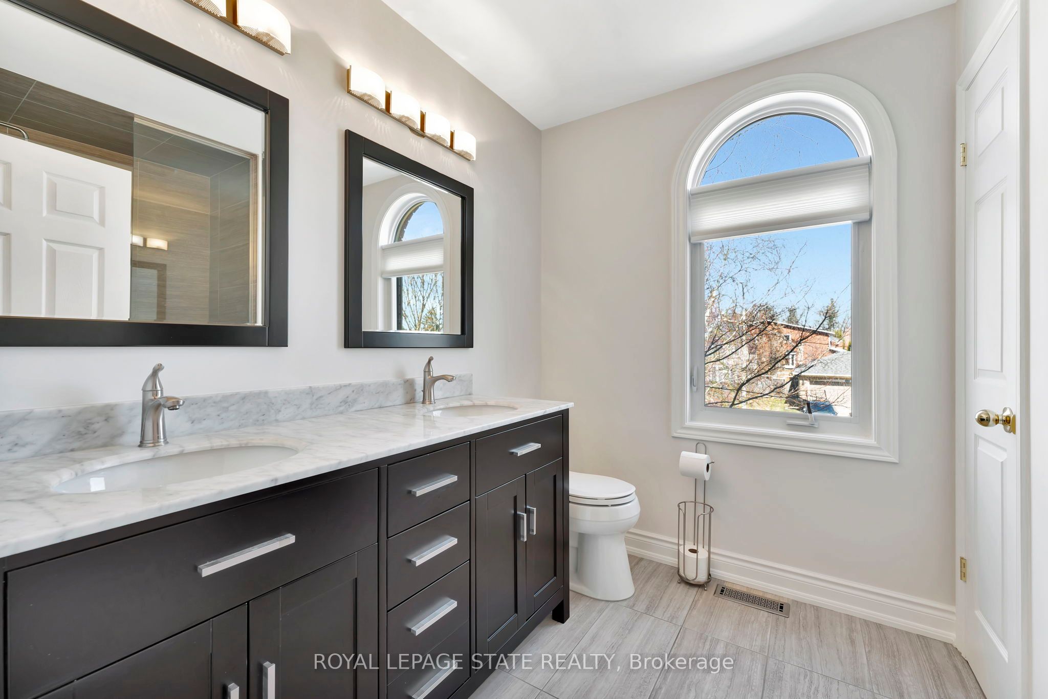 628 Highvalley Road Property Photo 34