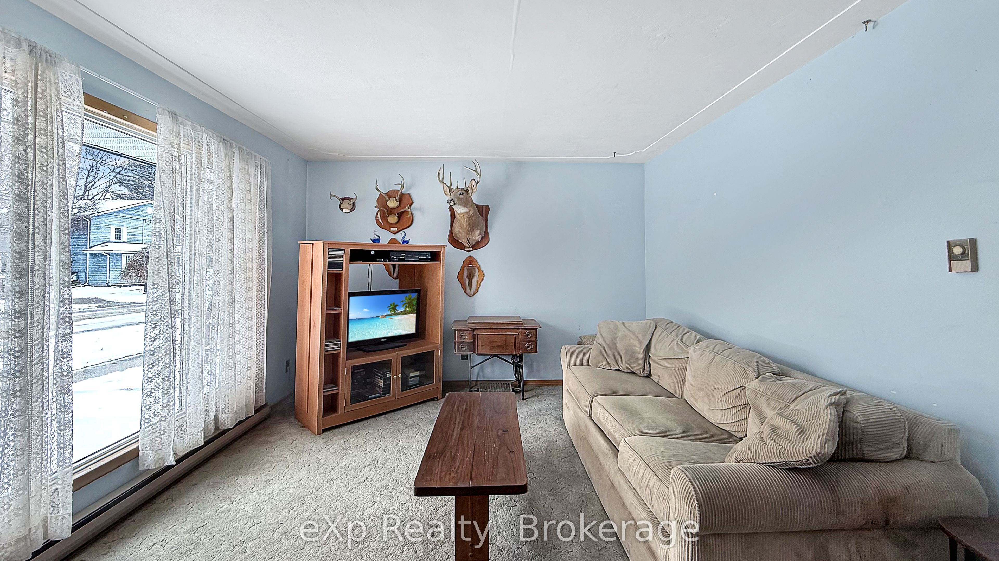 815 Albert Street E Property Photo 8