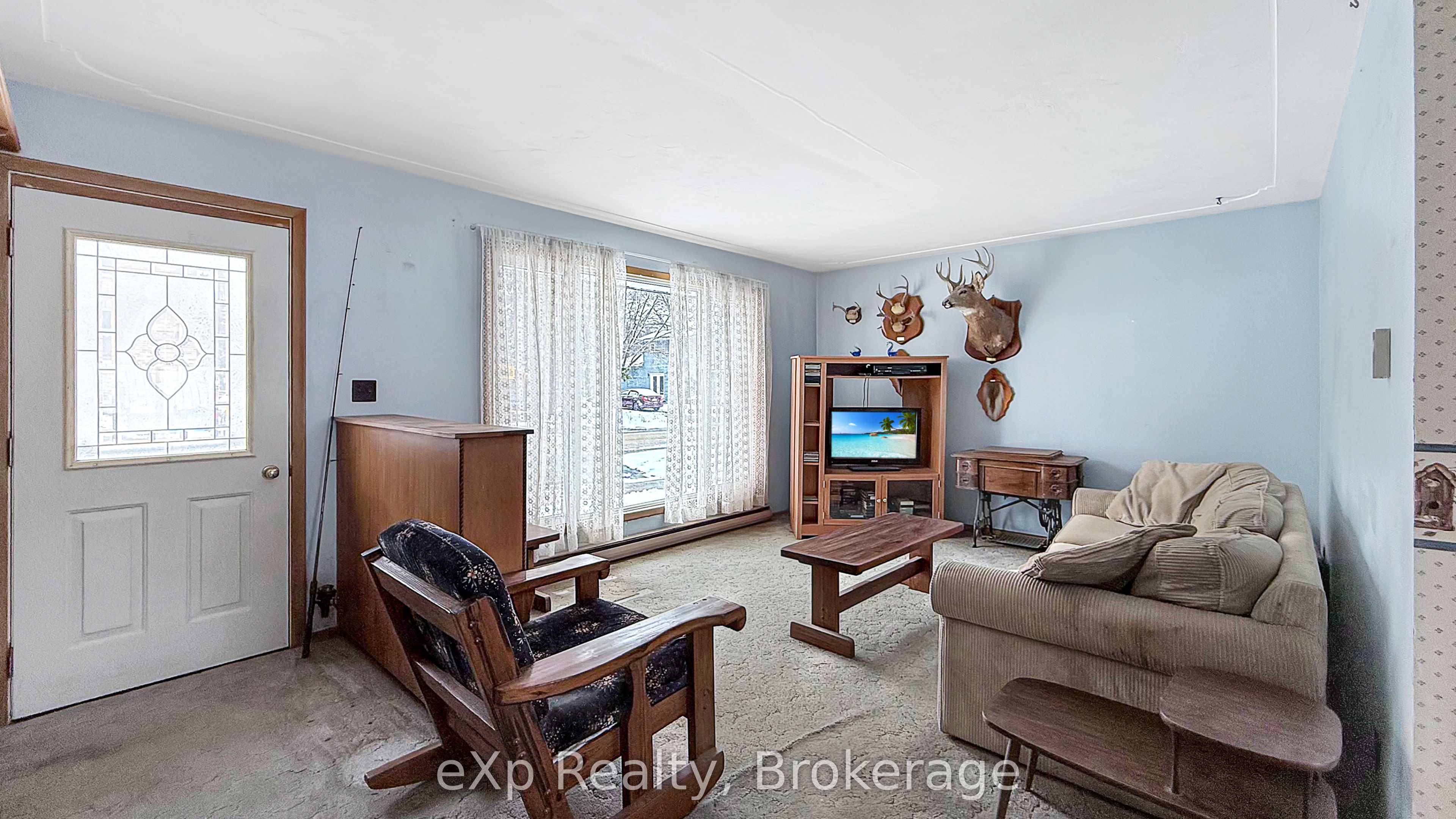 815 Albert Street E Property Photo 9