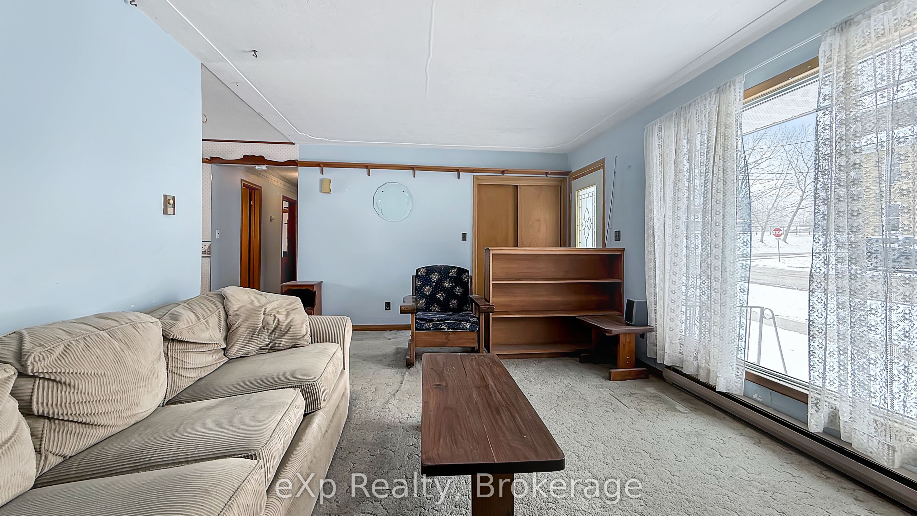 815 Albert Street E Property Photo 10