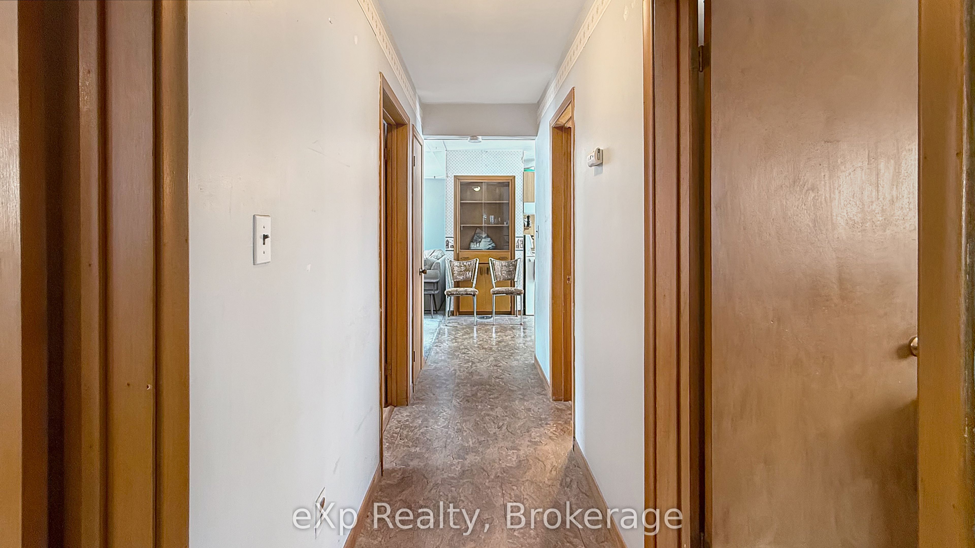 815 Albert Street E Property Photo 11