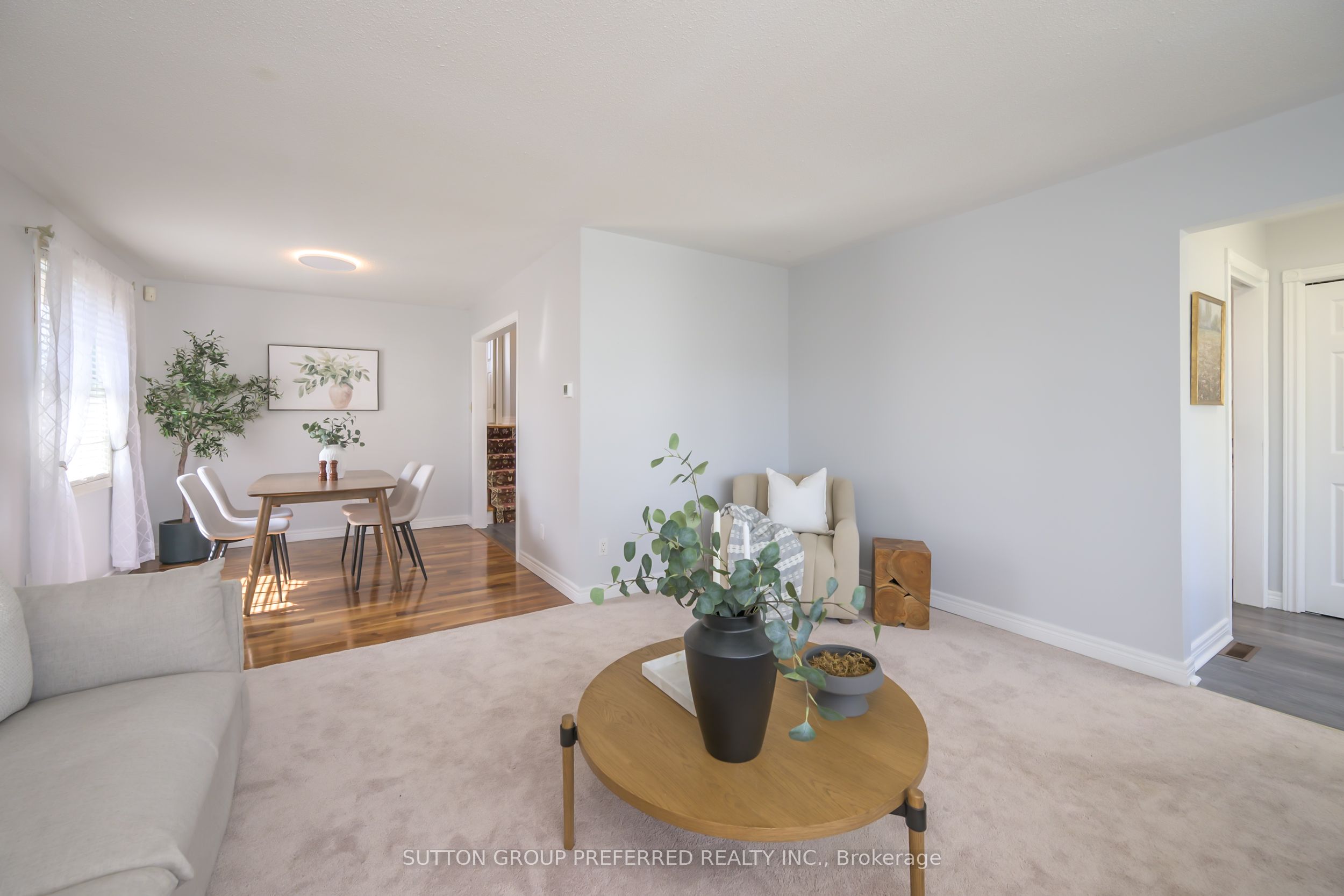 144 Meridene Crescent Property Photo 6