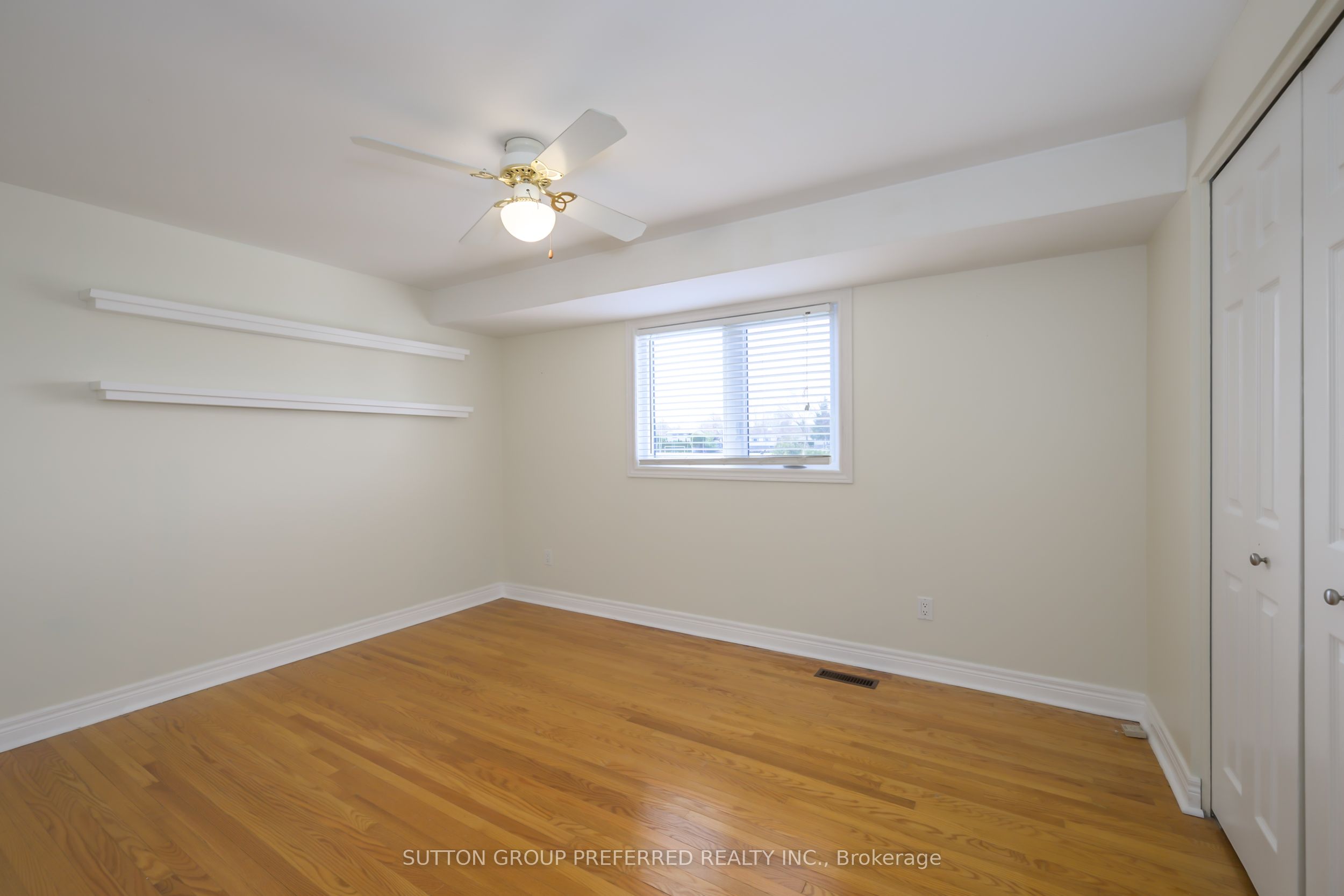 144 Meridene Crescent Property Photo 17