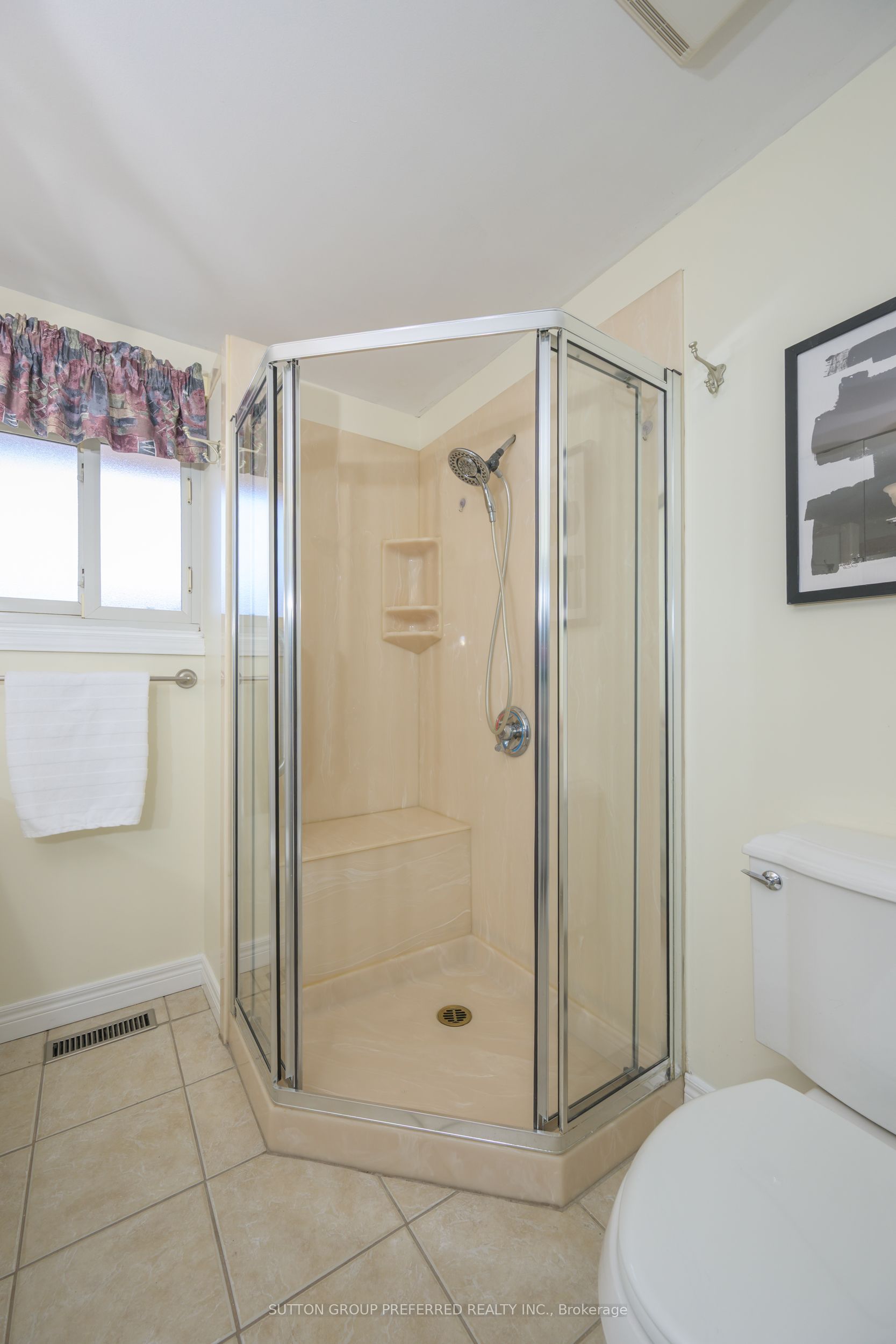 144 Meridene Crescent Property Photo 22