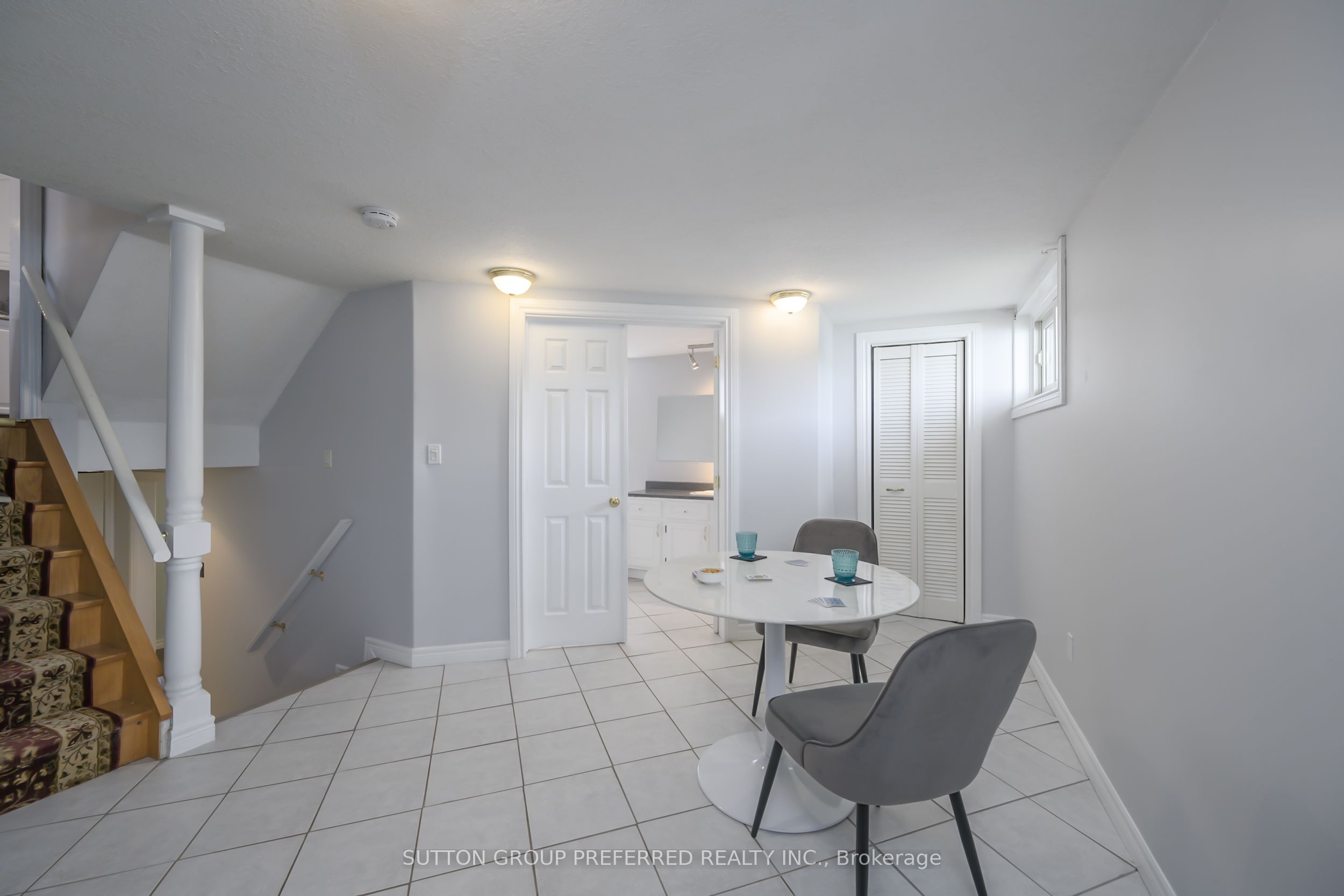 144 Meridene Crescent Property Photo 27