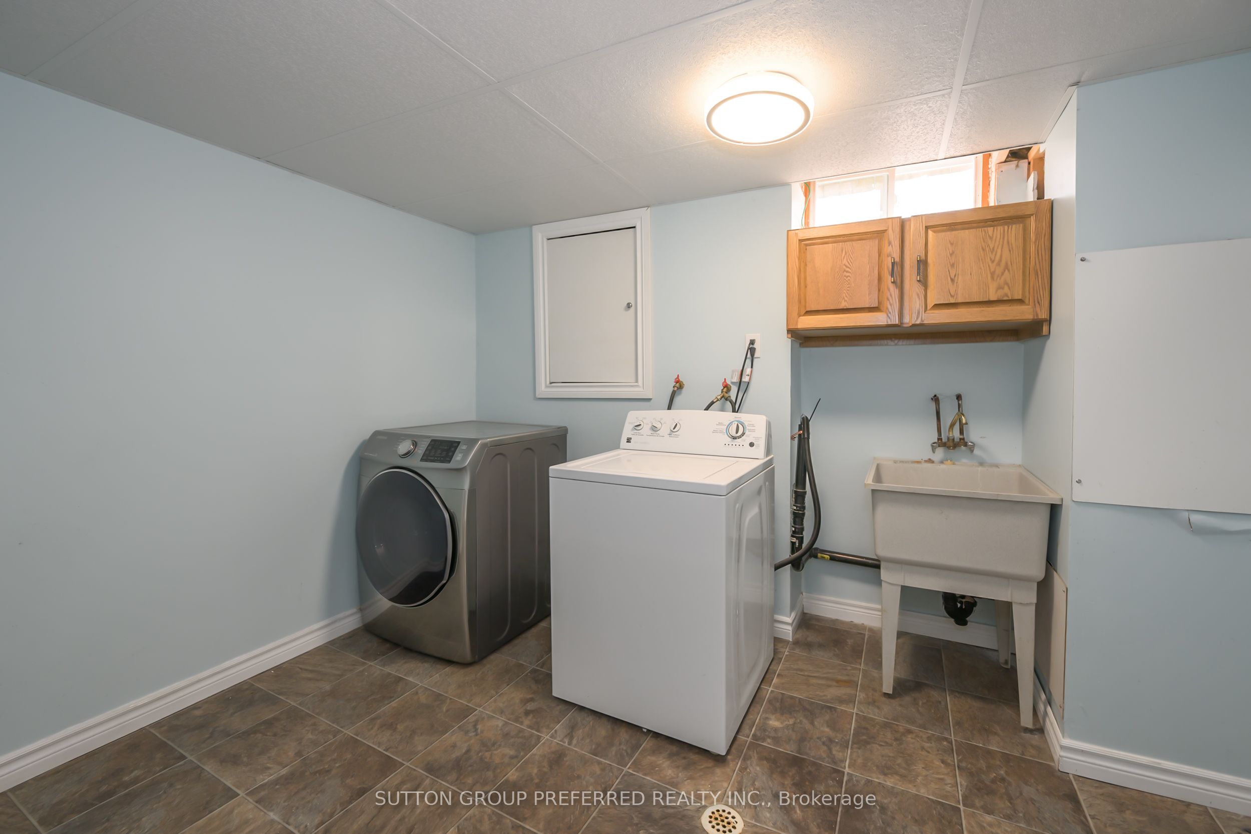 144 Meridene Crescent Property Photo 30